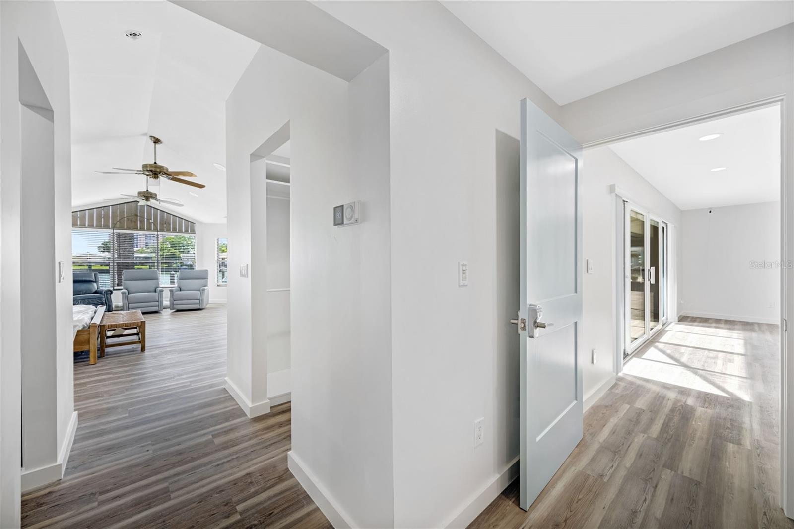 Clearwater Beach, Florida, 33767, United States, 3 Bedrooms Bedrooms, ,2 BathroomsBathrooms,Residential,Active,1894990