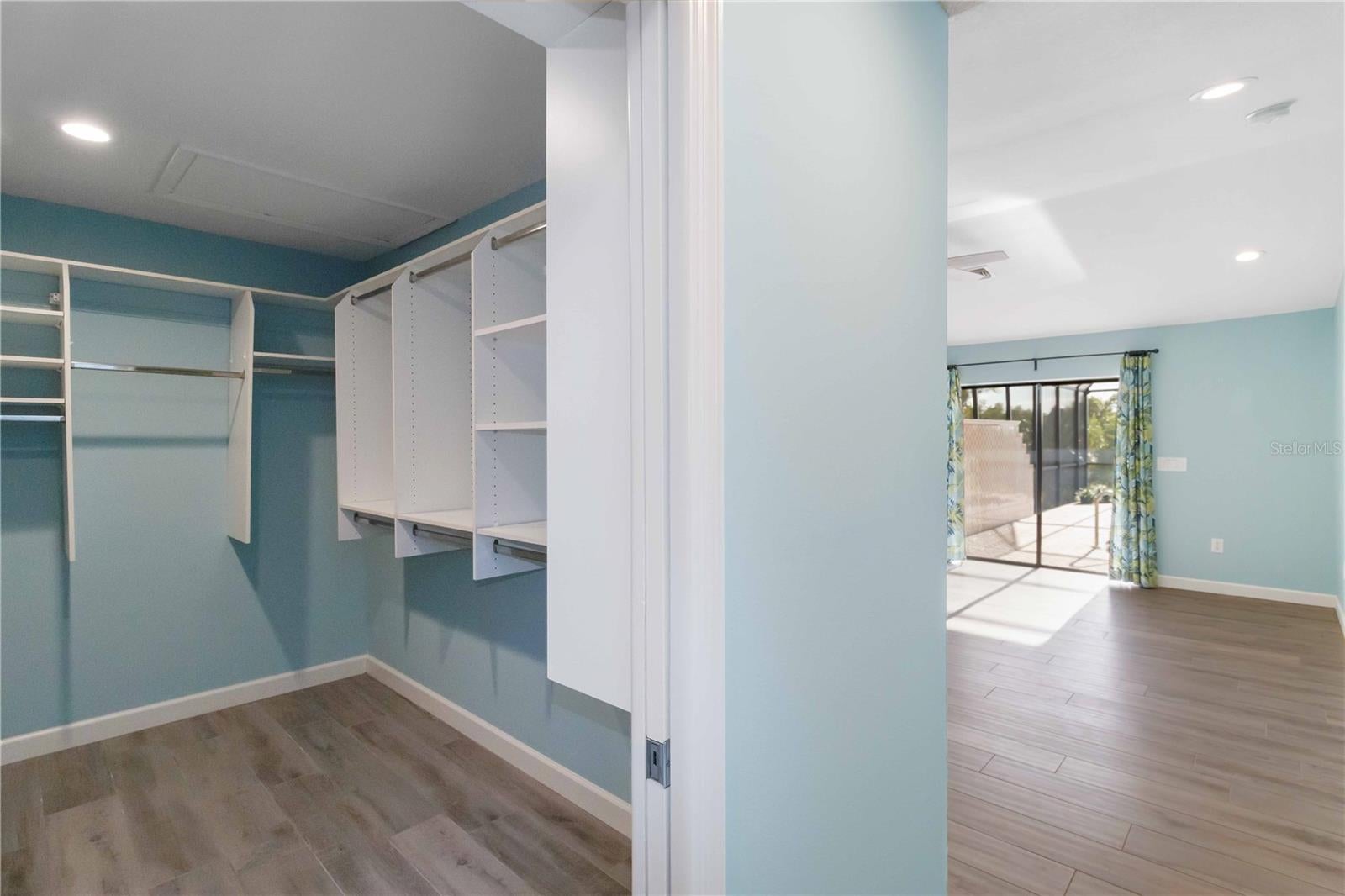 Longboat Key, Florida, 34228, United States, 3 Bedrooms Bedrooms, ,3 BathroomsBathrooms,Residential,Active,1969761