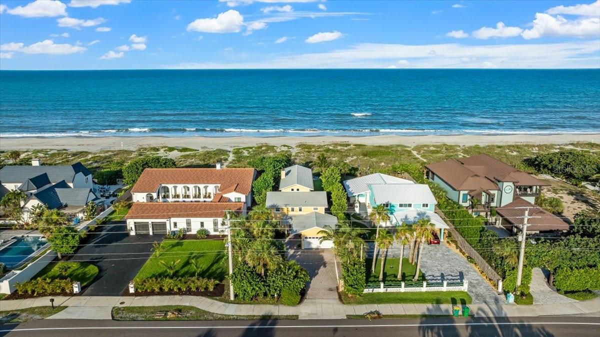 Cocoa Beach, Florida, 32931, United States, 5 Bedrooms Bedrooms, ,4 BathroomsBathrooms,Residential,Active,1880011