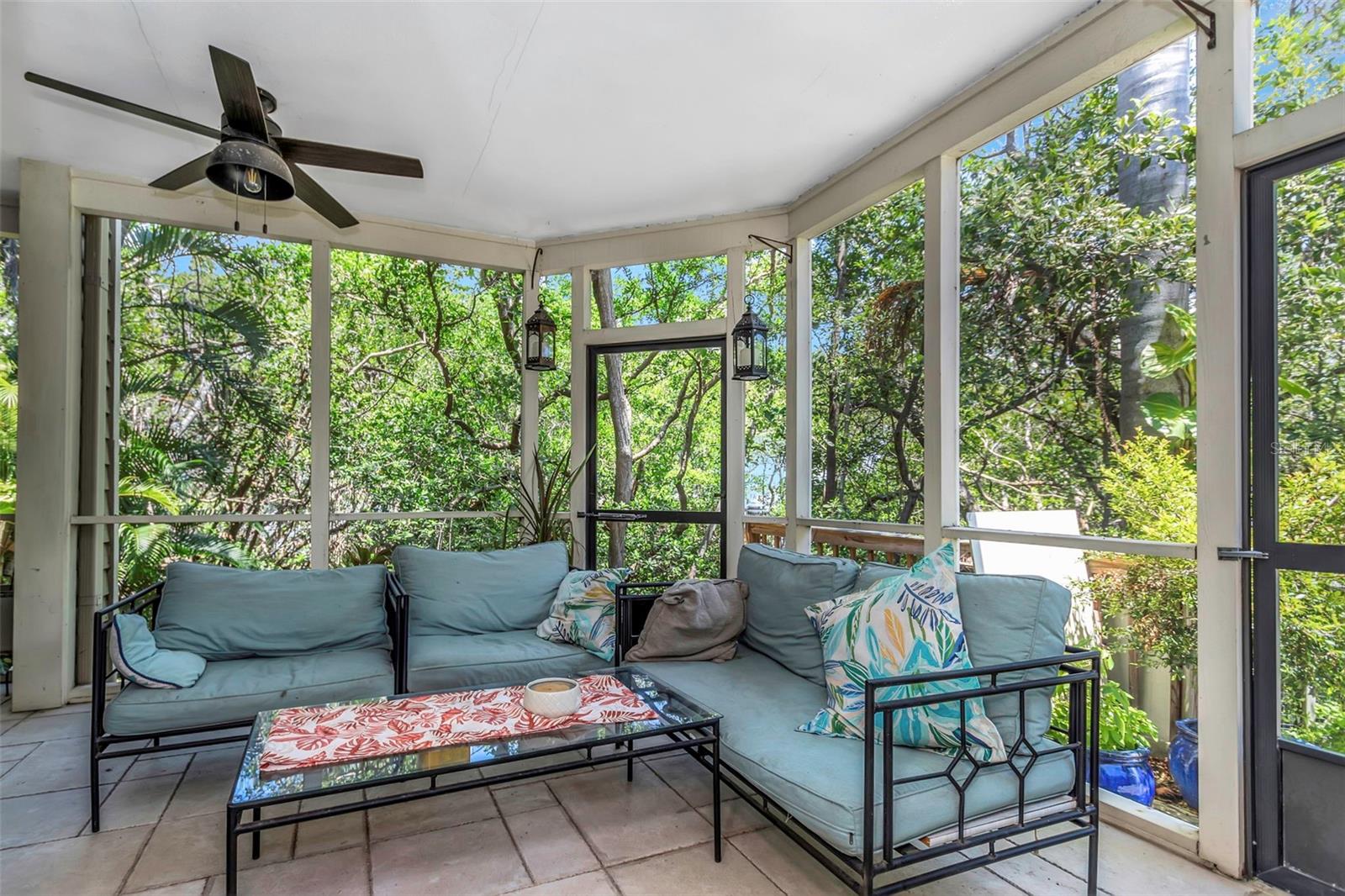 St Petersburg, Florida, 33702, United States, 5 Bedrooms Bedrooms, ,4 BathroomsBathrooms,Residential,Active,1920242