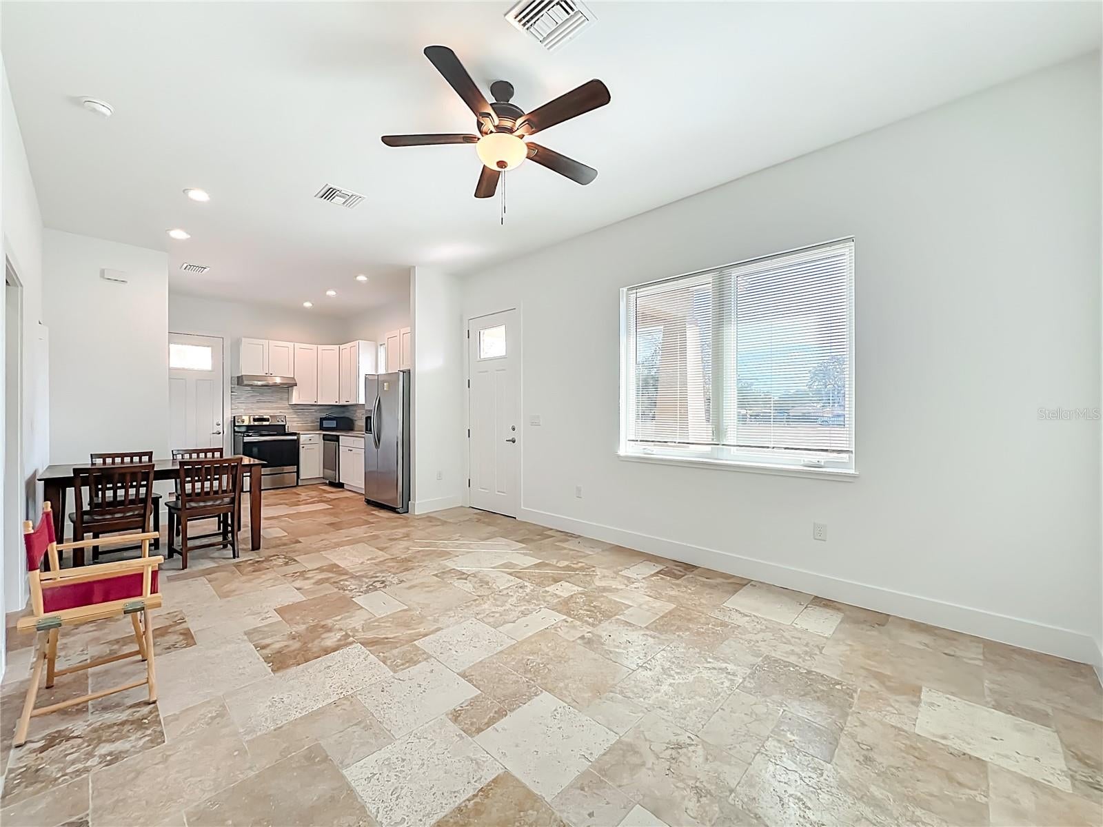 Dunnellon, Florida, 34432, United States, 5 Bedrooms Bedrooms, ,4 BathroomsBathrooms,Residential,Active,2012479