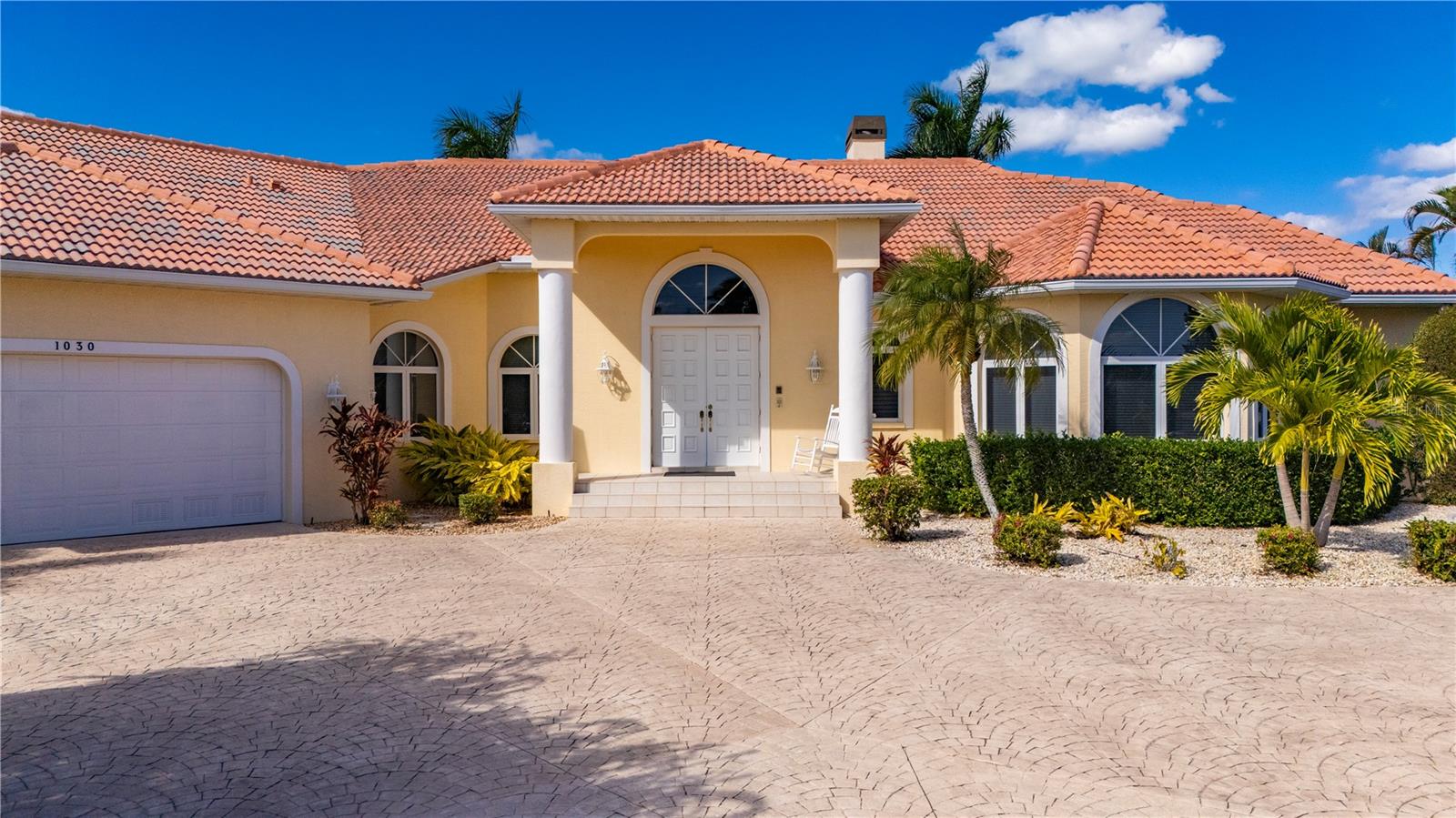 Punta Gorda, Florida, 33950, United States, 5 Bedrooms Bedrooms, ,5 BathroomsBathrooms,Residential,Active,2007175
