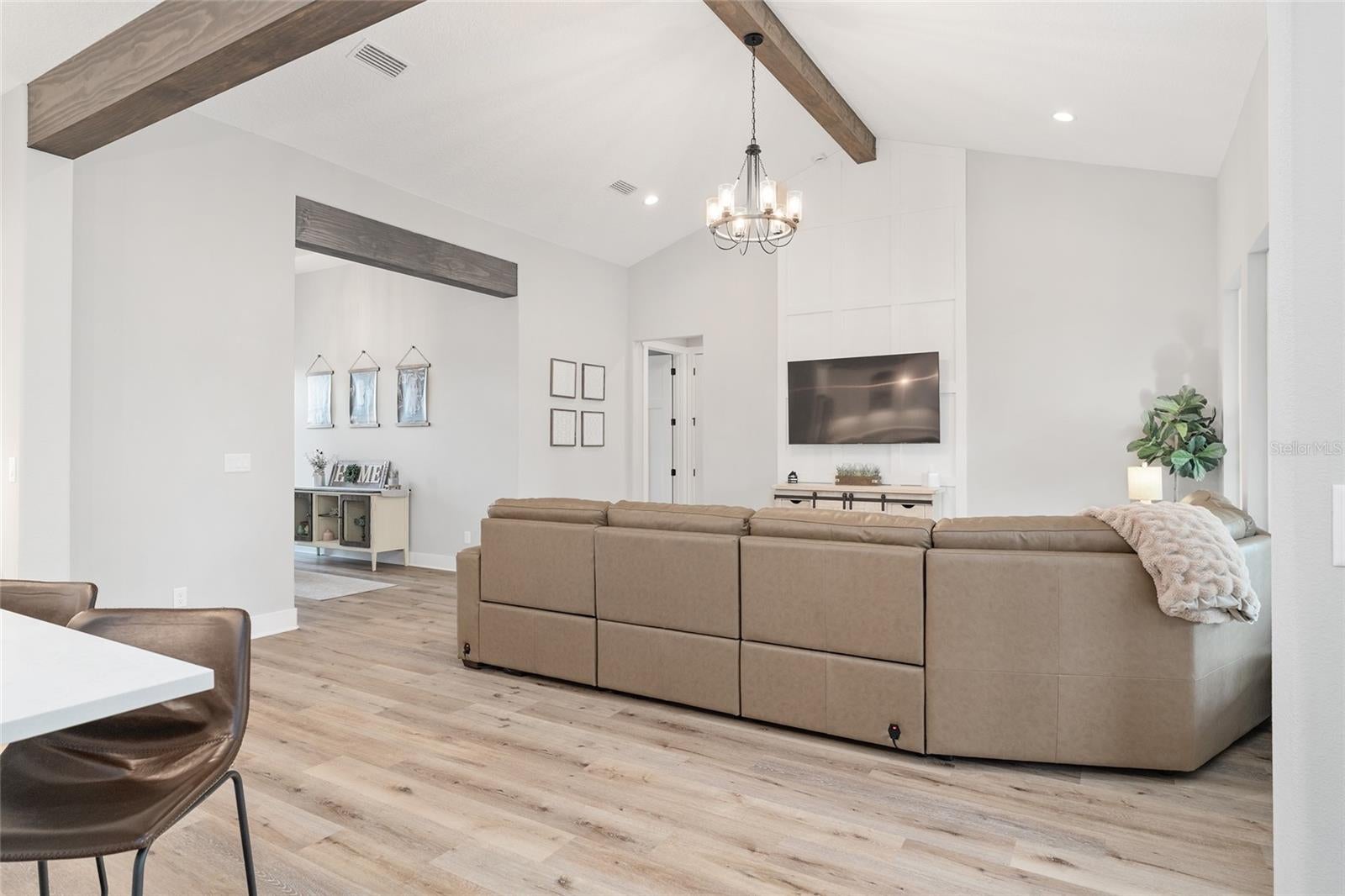 Oxford, Florida, 34484, United States, 4 Bedrooms Bedrooms, ,3 BathroomsBathrooms,Residential,Active,1936399