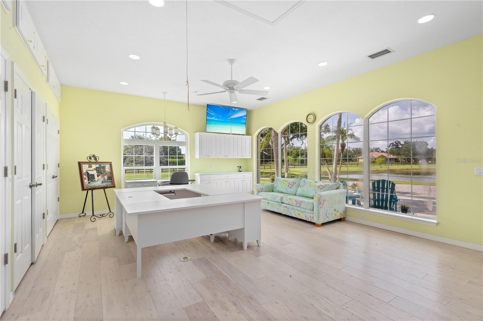 Sarasota, Florida, 34240, United States, 3 Bedrooms Bedrooms, ,3 BathroomsBathrooms,Residential,Active,1987206