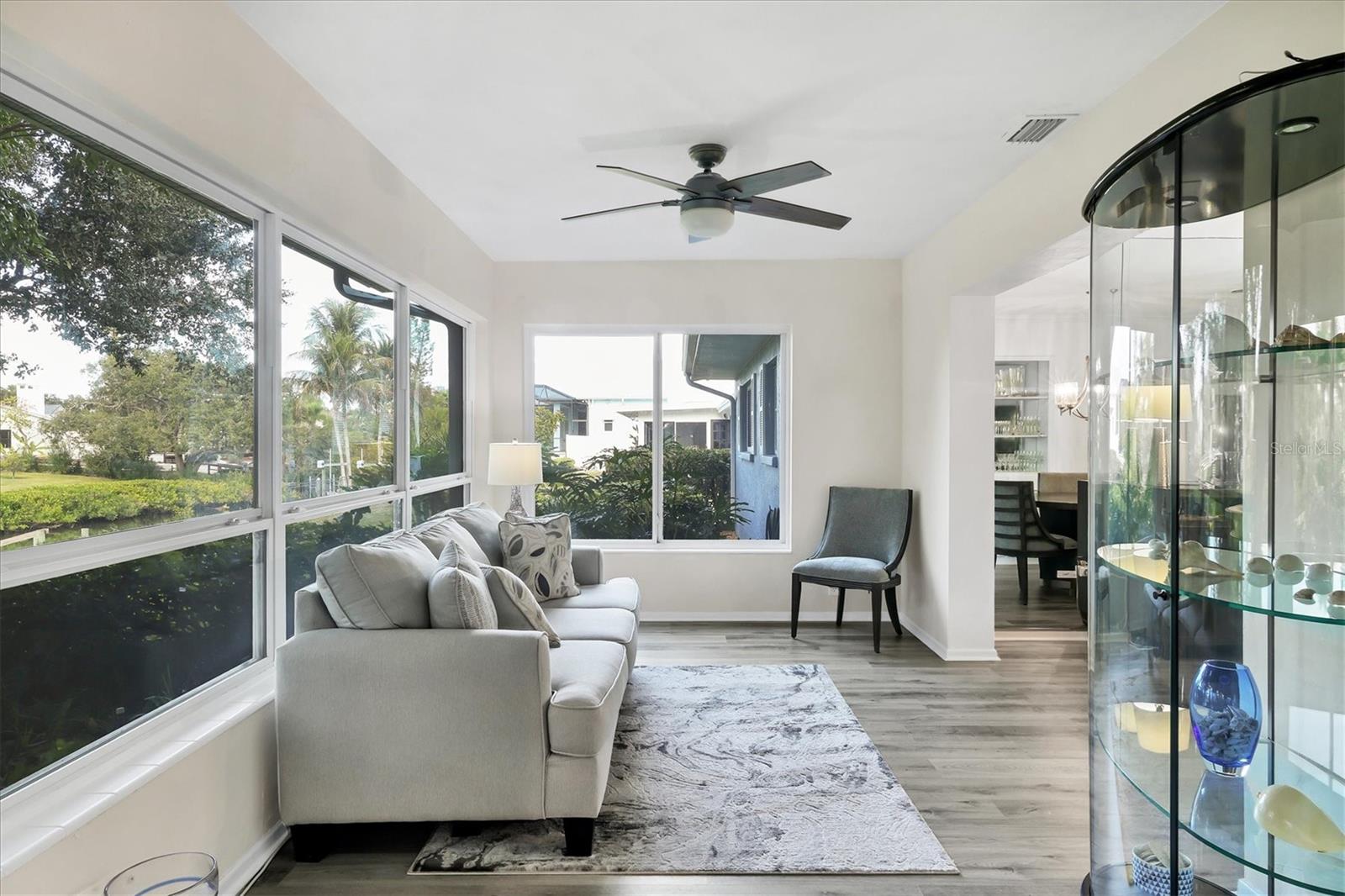 Sarasota, Florida, 34231, United States, 3 Bedrooms Bedrooms, ,2 BathroomsBathrooms,Residential,Active,2010584