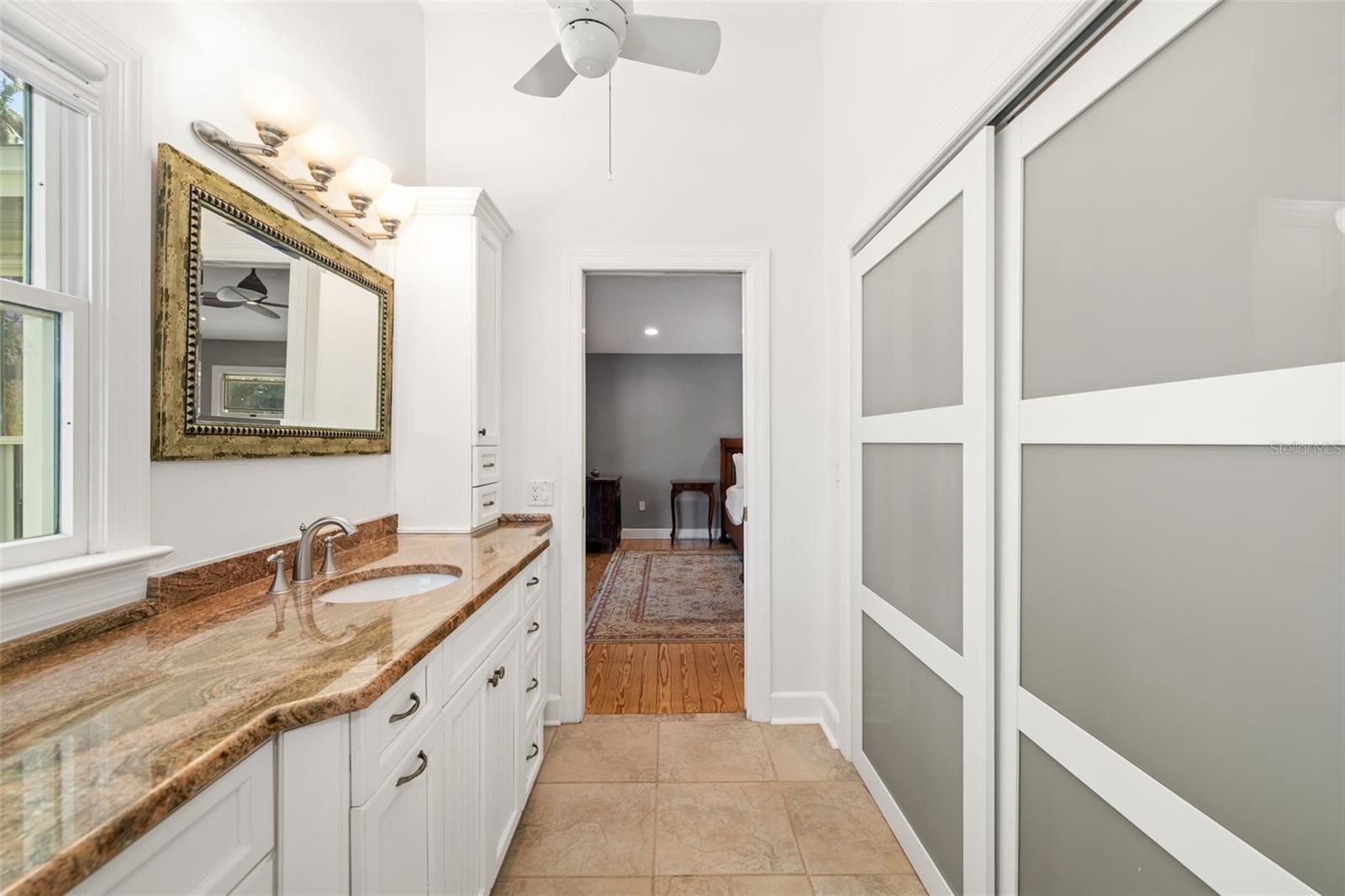 Sarasota, Florida, 34231, United States, 4 Bedrooms Bedrooms, ,4 BathroomsBathrooms,Residential,Active,1999174