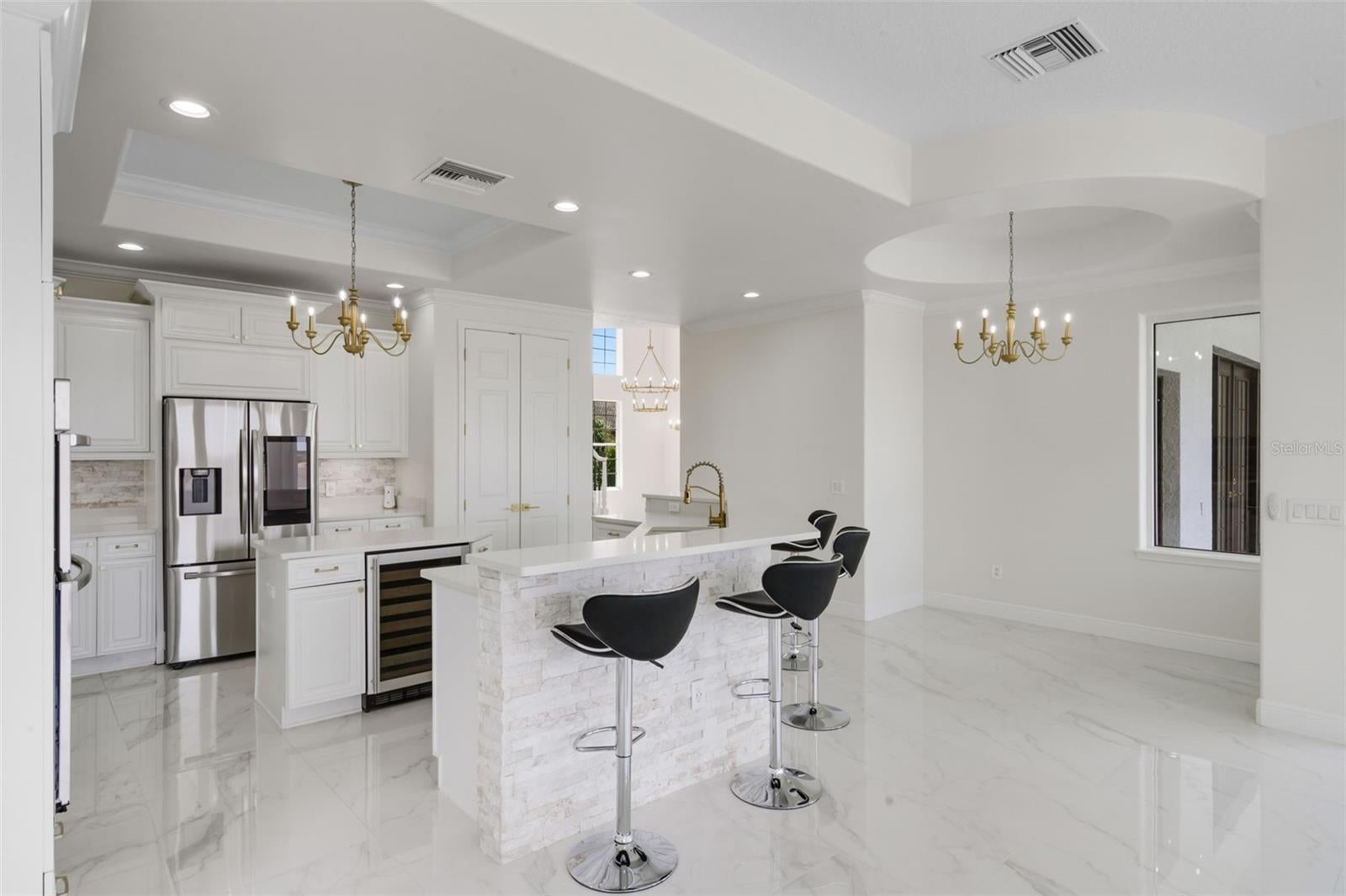 Davenport, Florida, 33837, United States, 5 Bedrooms Bedrooms, ,4 BathroomsBathrooms,Residential,Active,1963263