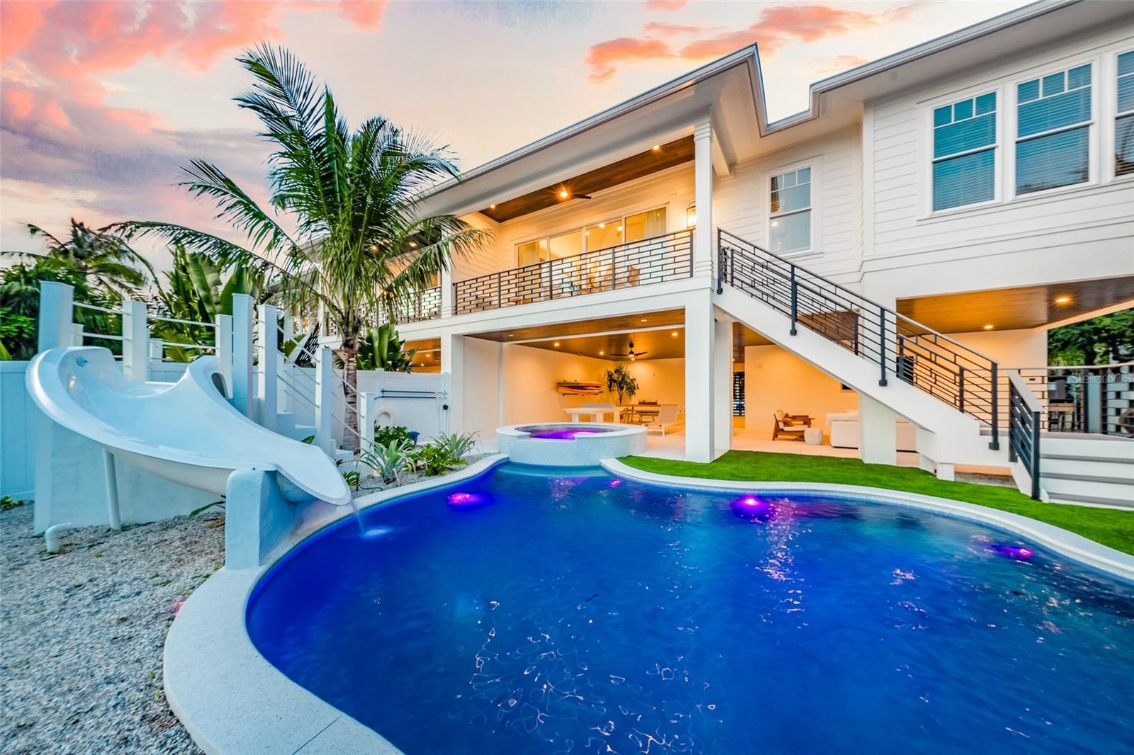 Sarasota, Florida, 34242, United States, 4 Bedrooms Bedrooms, ,5 BathroomsBathrooms,Residential,Active,1922294