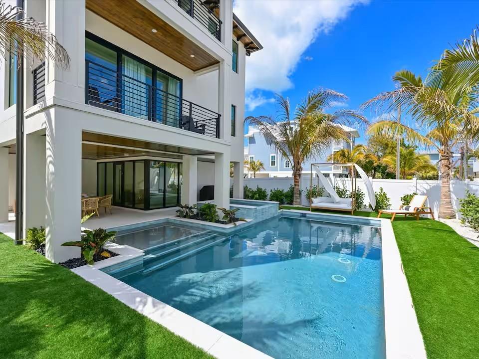 Bradenton Beach, Florida, 34217, United States, 4 Bedrooms Bedrooms, ,5 BathroomsBathrooms,Residential,Active,2044169