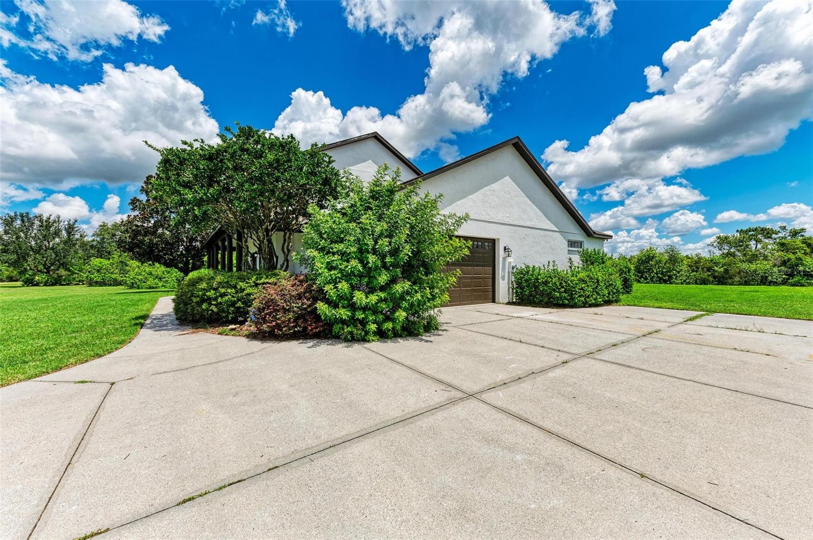 Bradenton, Florida, 34202, United States, 4 Bedrooms Bedrooms, ,3 BathroomsBathrooms,Residential,Active,2002666