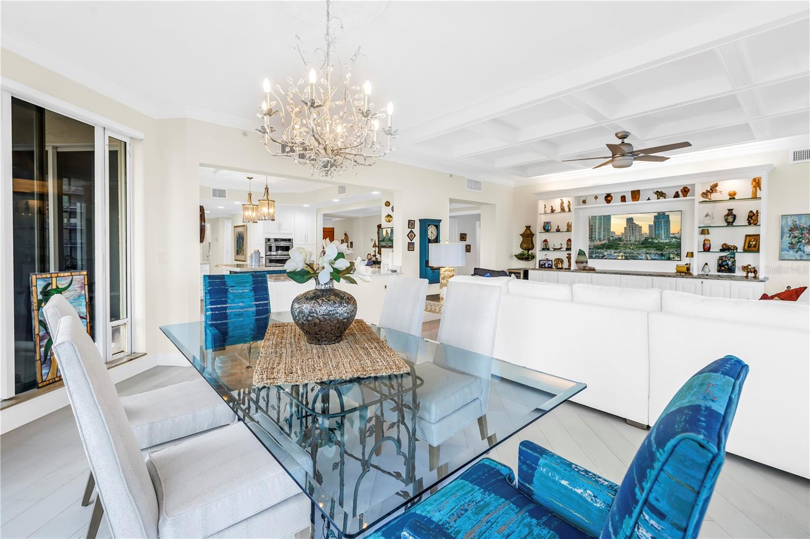 St Petersburg, Florida, 33701, United States, 2 Bedrooms Bedrooms, ,3 BathroomsBathrooms,Residential,Active,1993954