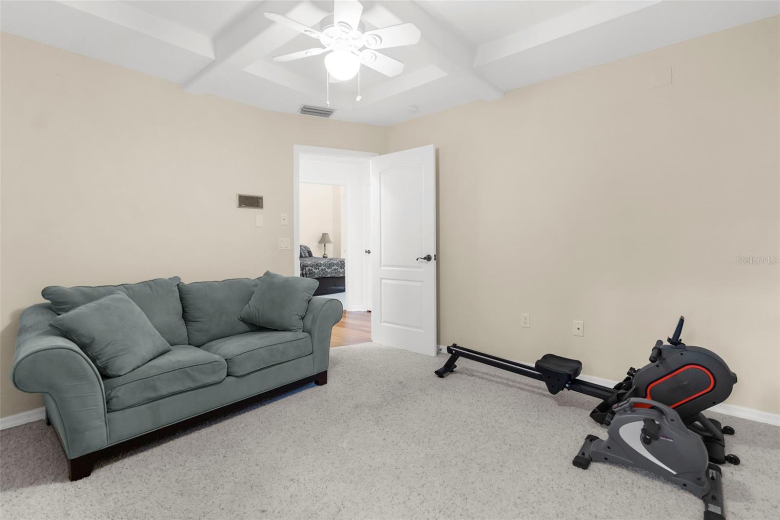 Tarpon Springs, Florida, 34689, United States, 4 Bedrooms Bedrooms, ,3 BathroomsBathrooms,Residential,Active,1900413