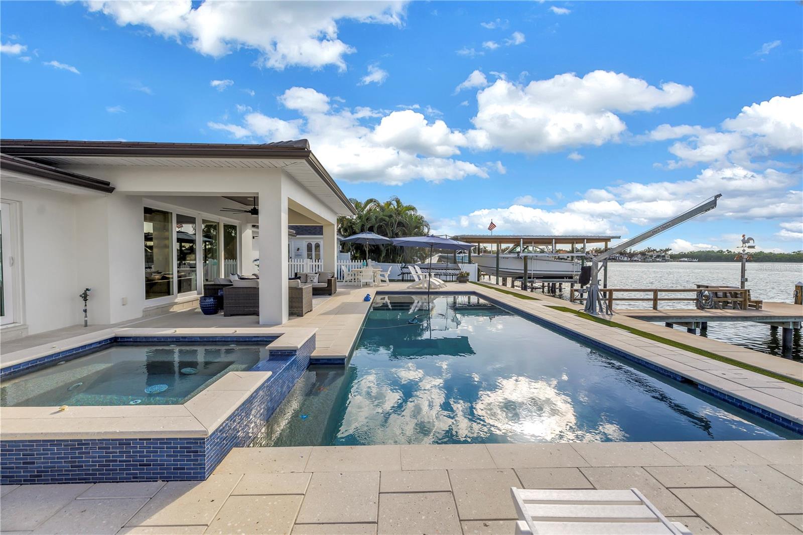 St Petersburg, Florida, 33704, United States, 4 Bedrooms Bedrooms, ,3 BathroomsBathrooms,Residential,Active,2009411