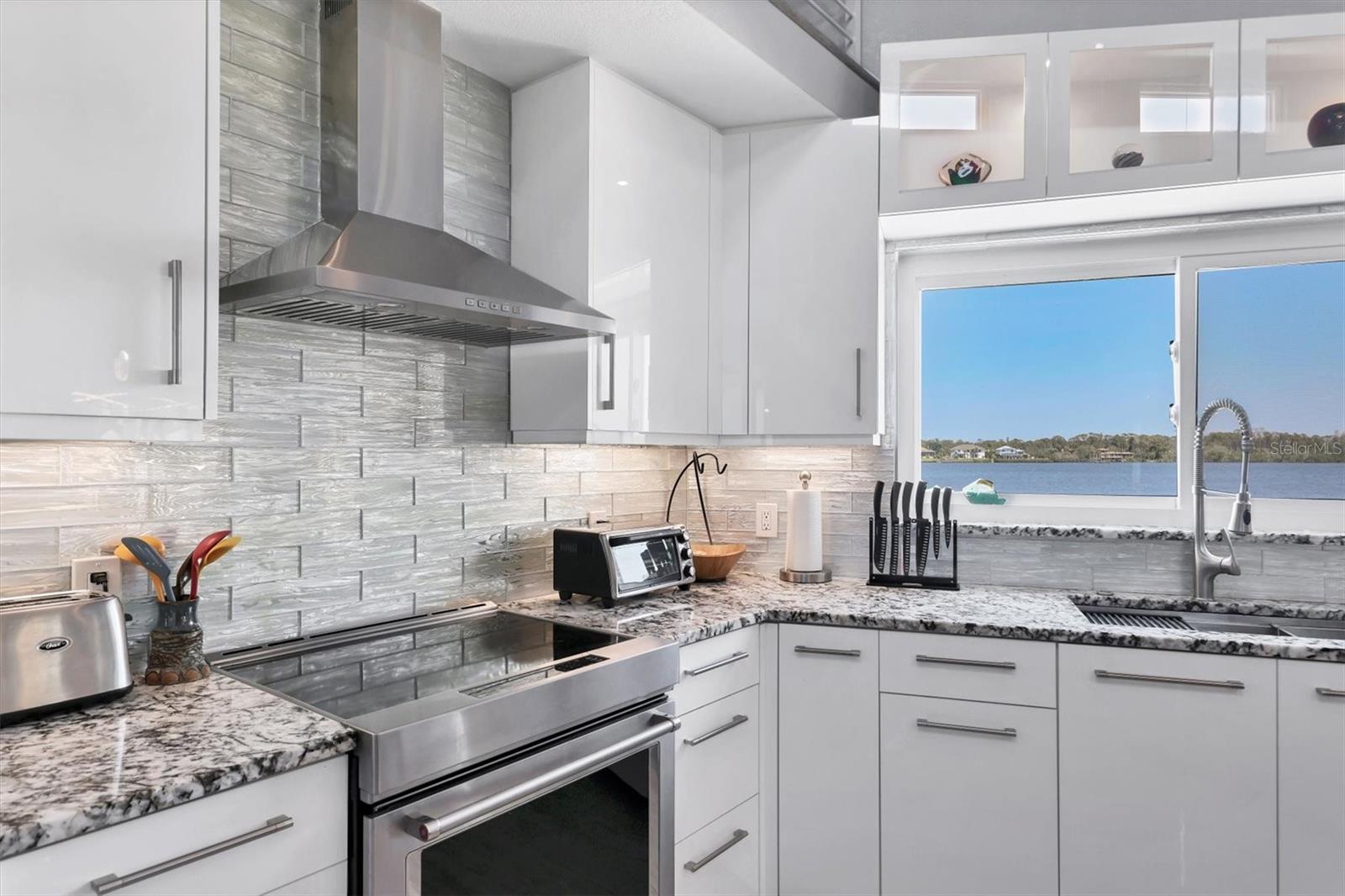 Englewood, Florida, 34223, United States, 4 Bedrooms Bedrooms, ,5 BathroomsBathrooms,Residential,Active,2012194