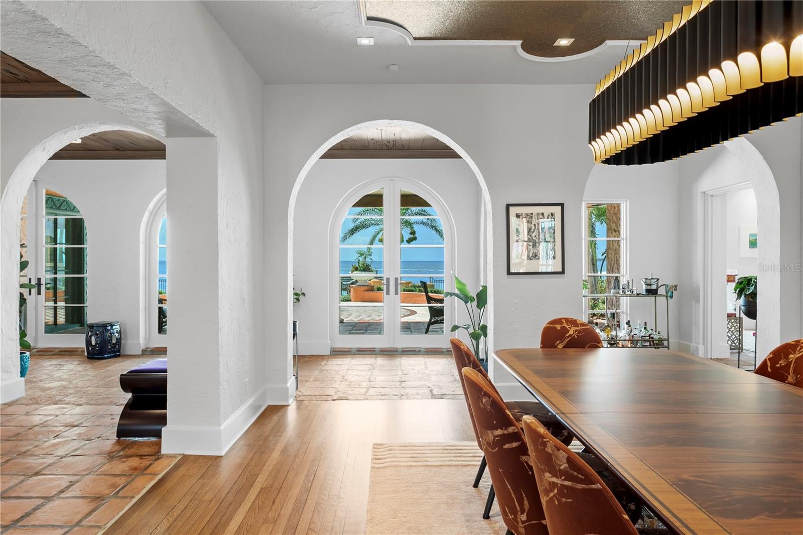 St Petersburg, Florida, 33704, United States, 6 Bedrooms Bedrooms, ,7 BathroomsBathrooms,Residential,Active,1871834