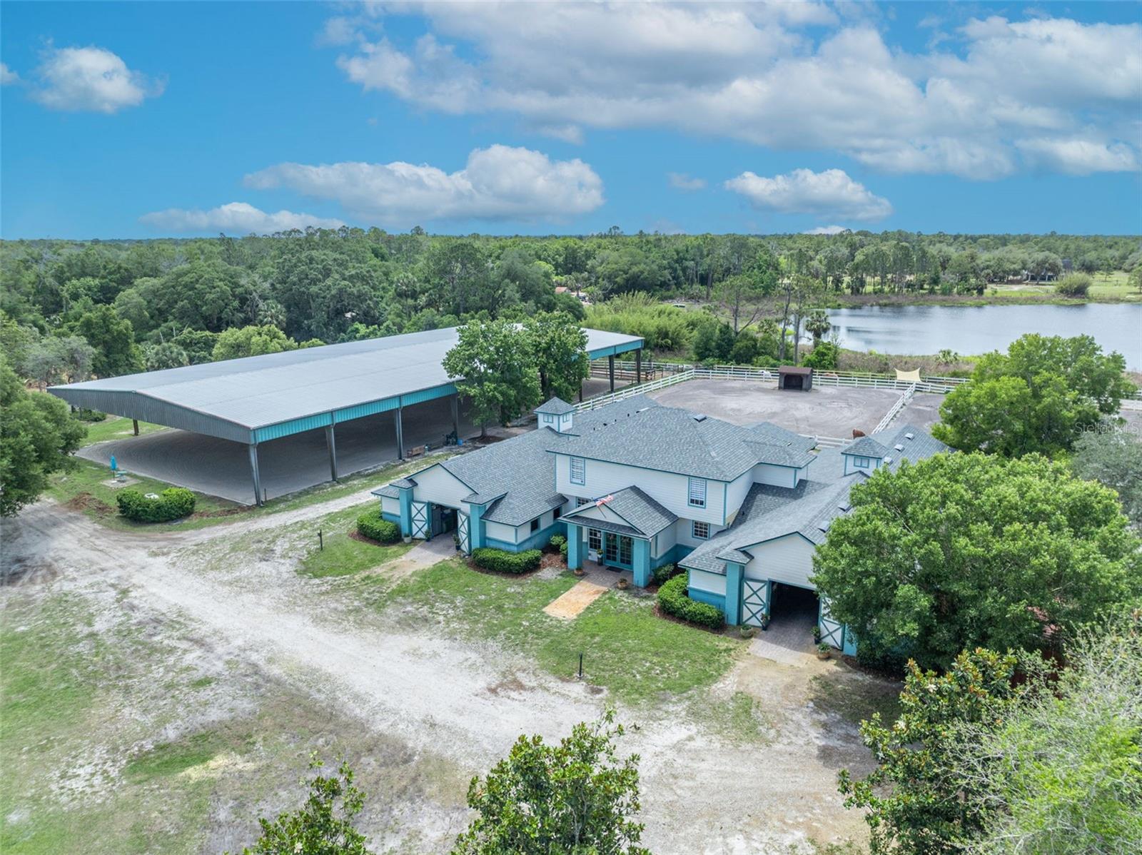 Geneva, Florida, 32732, United States, 5 Bedrooms Bedrooms, ,4 BathroomsBathrooms,Residential,Active,2044197