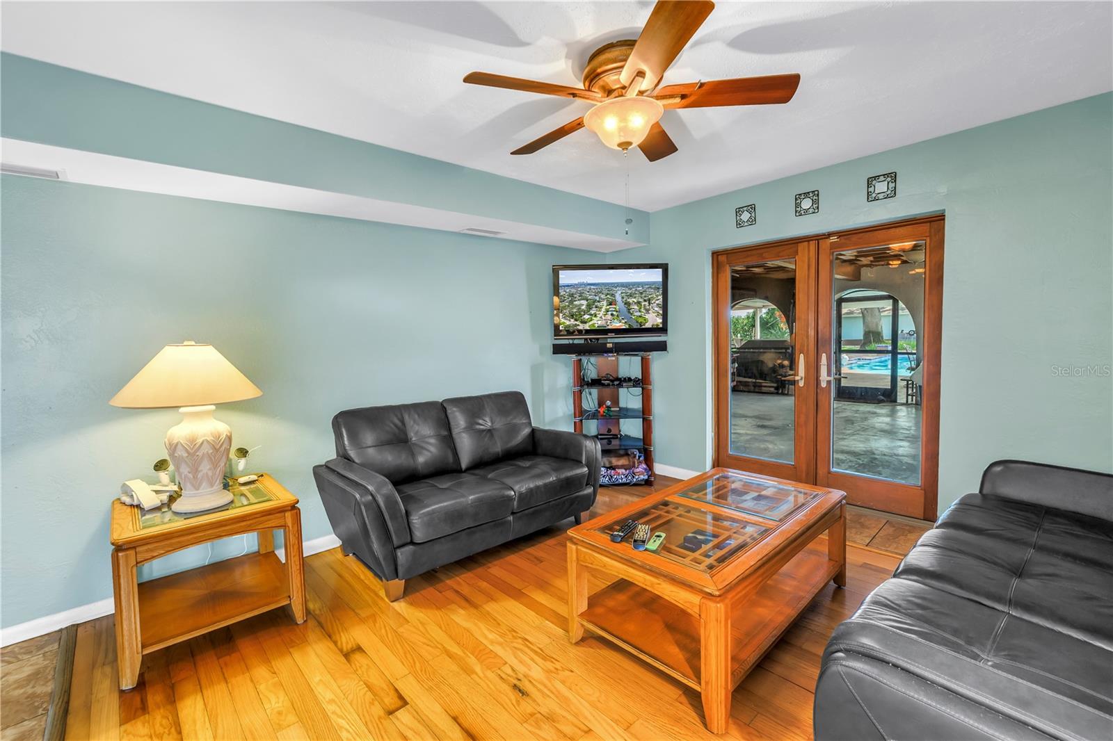 St Petersburg, Florida, 33703, United States, 5 Bedrooms Bedrooms, ,3 BathroomsBathrooms,Residential,Active,1824530