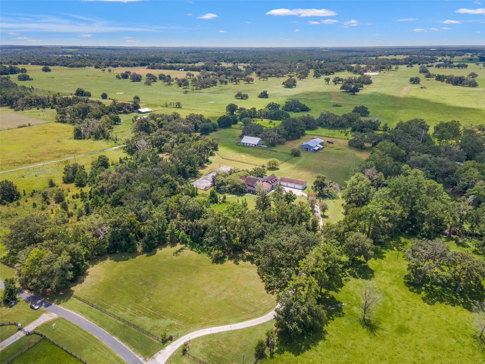 Brooksville, Florida, 34602, United States, 4 Bedrooms Bedrooms, ,6 BathroomsBathrooms,Residential,Active,1919396