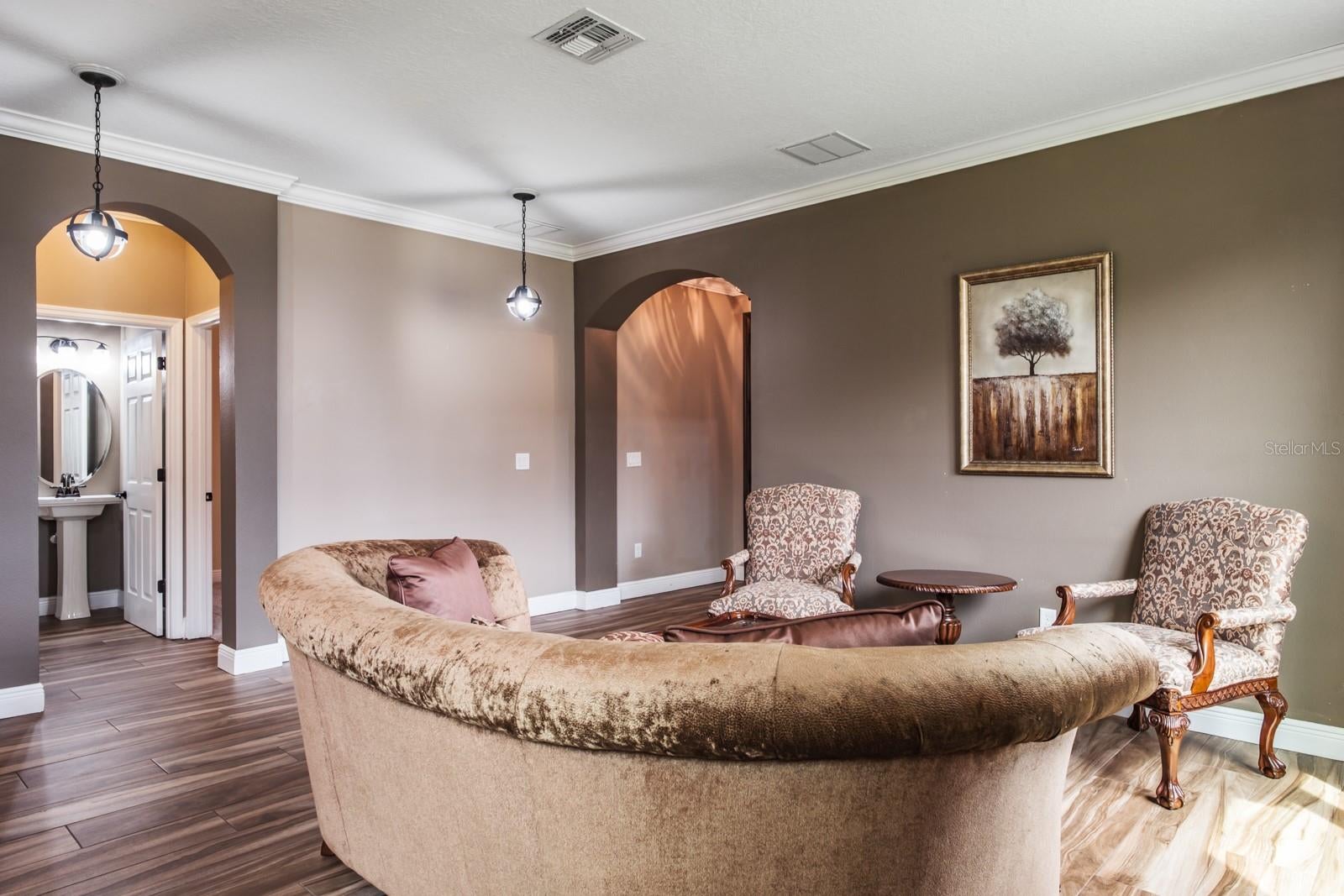 Oldsmar, Florida, 34677, United States, 5 Bedrooms Bedrooms, ,4 BathroomsBathrooms,Residential,Active,1952054