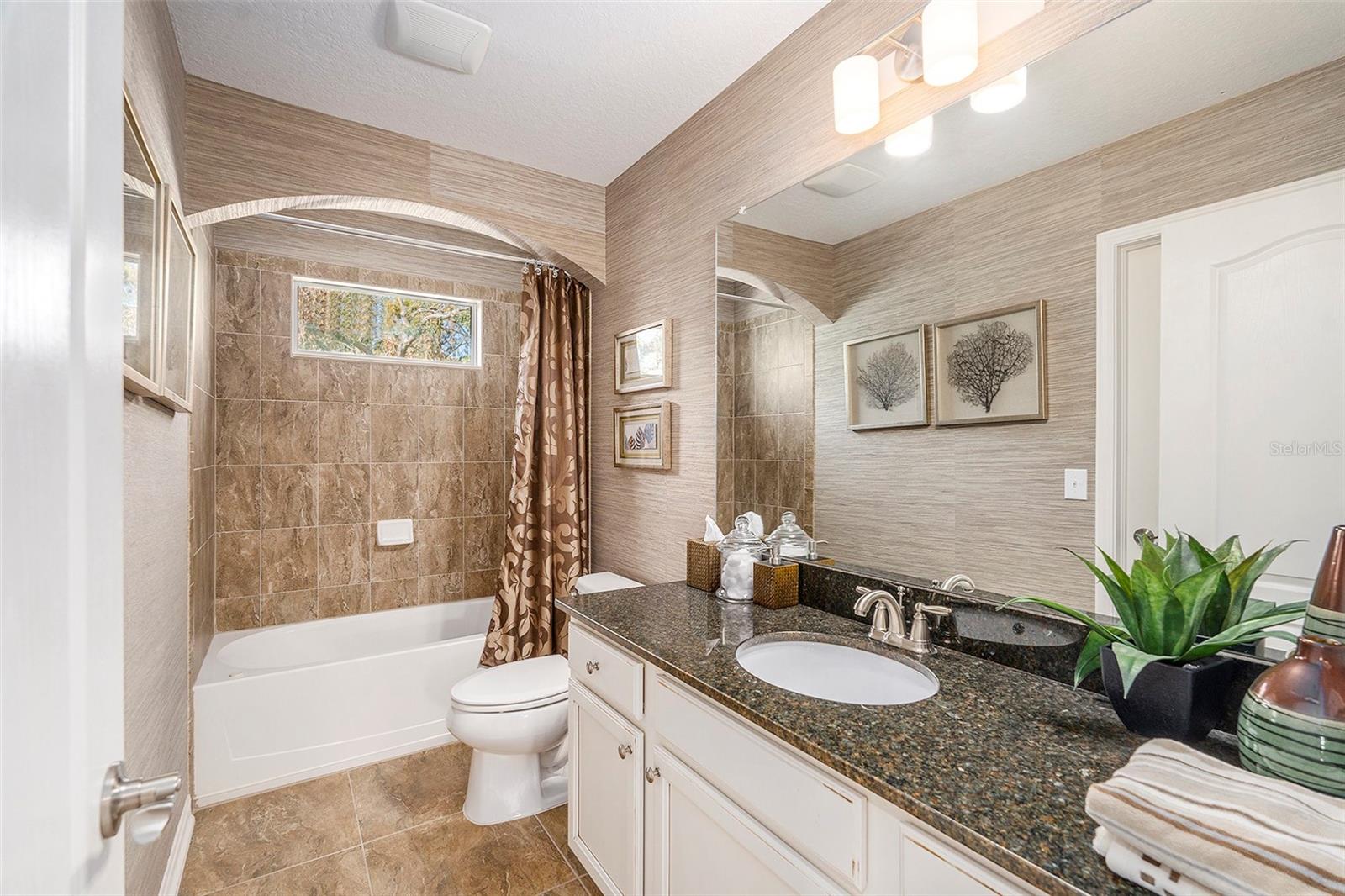 Tampa, Florida, 33611, United States, ,3 BathroomsBathrooms,Residential,Active,1701797