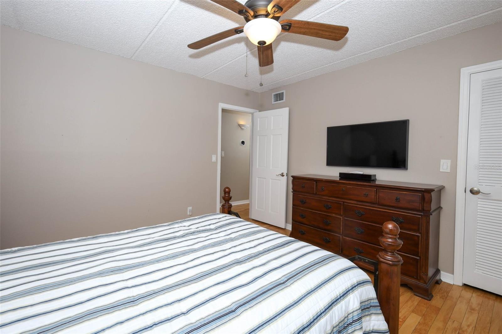 New Smyrna Beach, Florida, 32169, United States, 4 Bedrooms Bedrooms, ,4 BathroomsBathrooms,Residential,Active,1985597