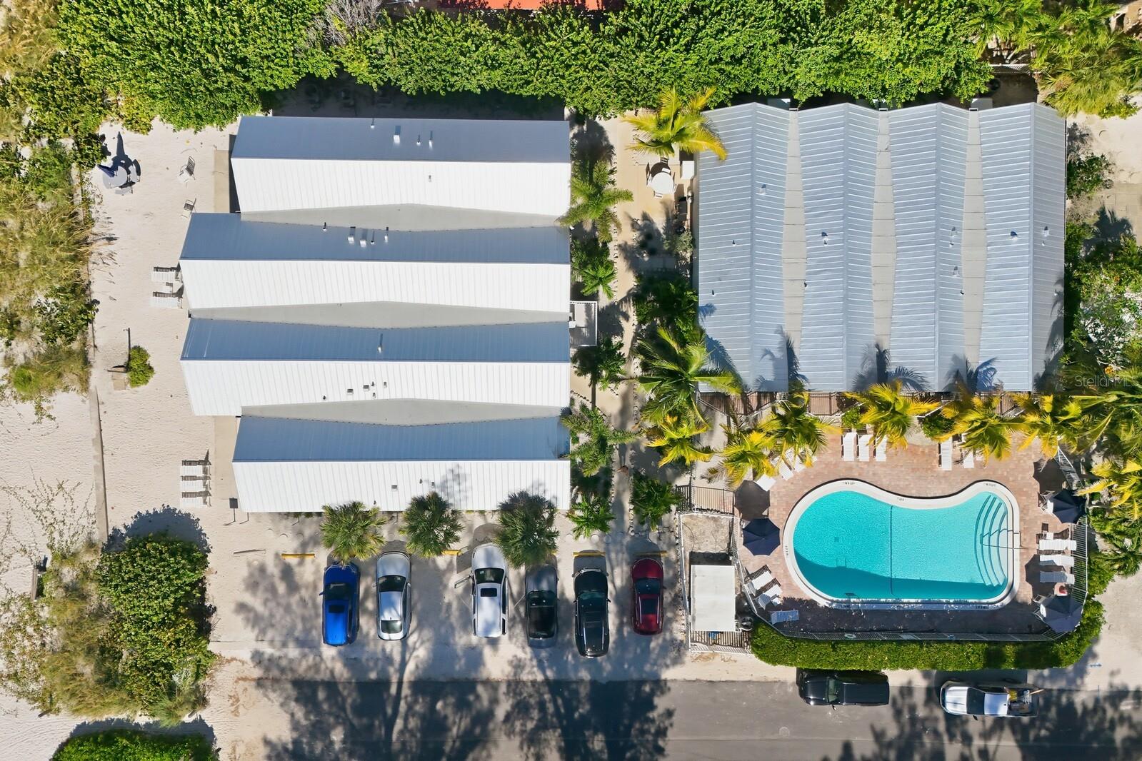 Holmes Beach, Florida, 34217, United States, 1 Bedroom Bedrooms, ,1 BathroomBathrooms,Residential,Active,1971768