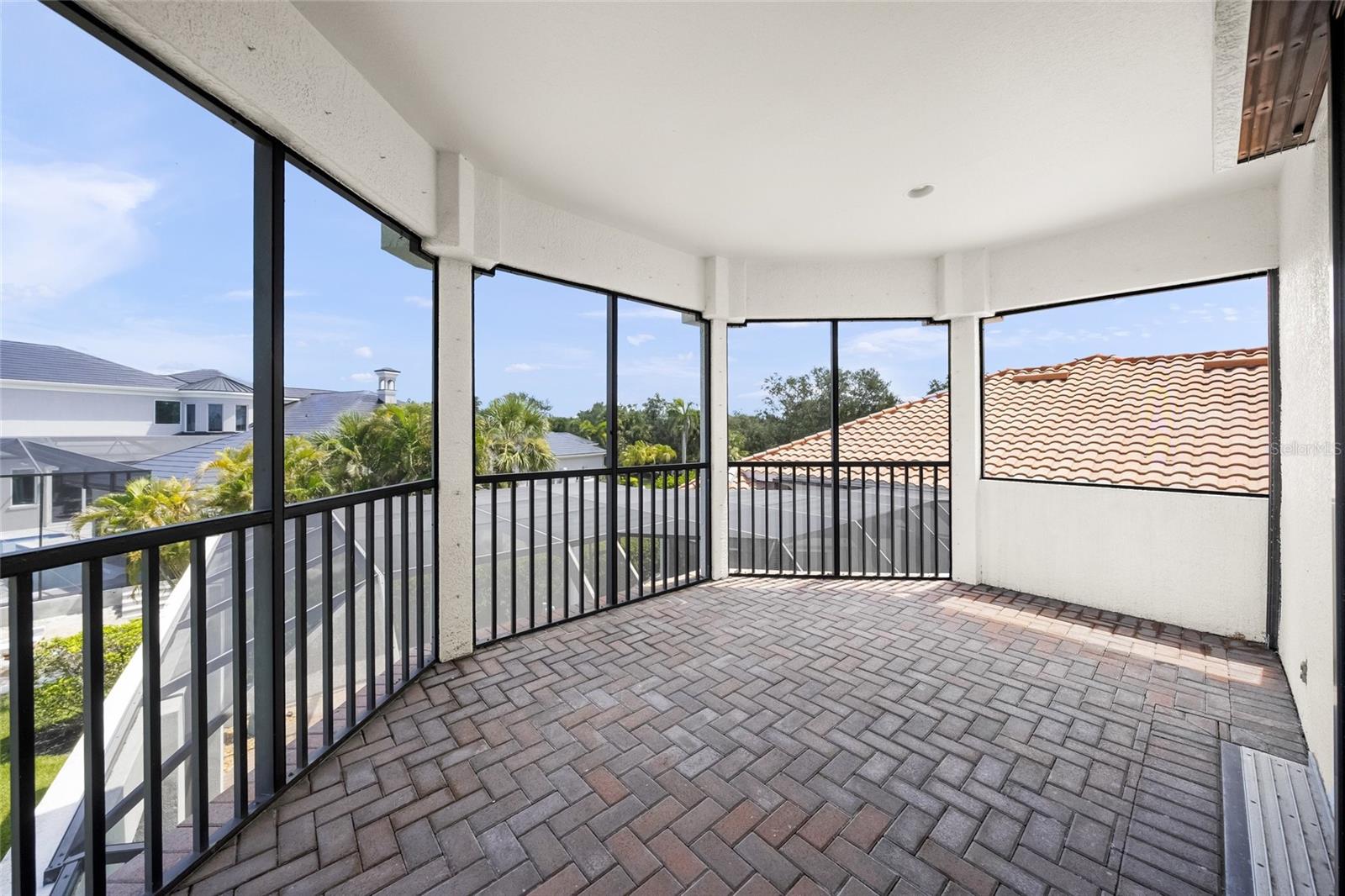 Sarasota, Florida, 34240, United States, 4 Bedrooms Bedrooms, ,5 BathroomsBathrooms,Residential,Active,1898192