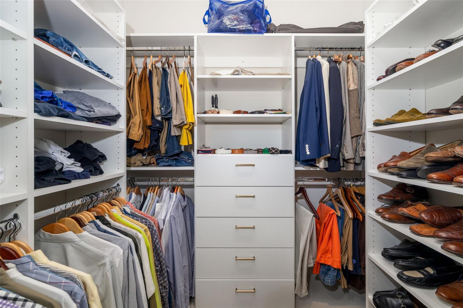 Sarasota, Florida, 34231, United States, 4 Bedrooms Bedrooms, ,5 BathroomsBathrooms,Residential,Active,1773507