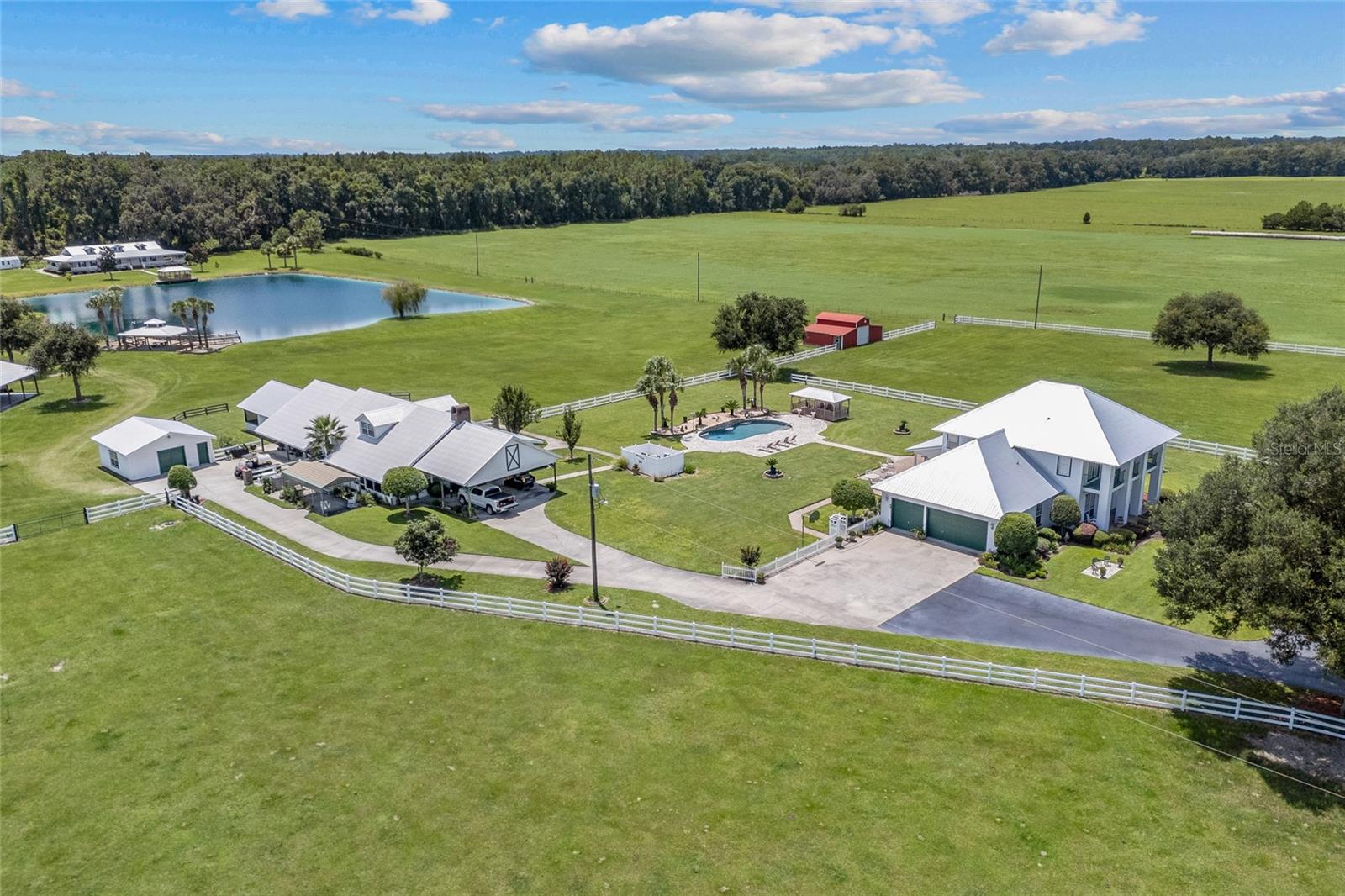 Lake City, Florida, 32024, United States, 3 Bedrooms Bedrooms, ,4 BathroomsBathrooms,Residential,Active,1929472