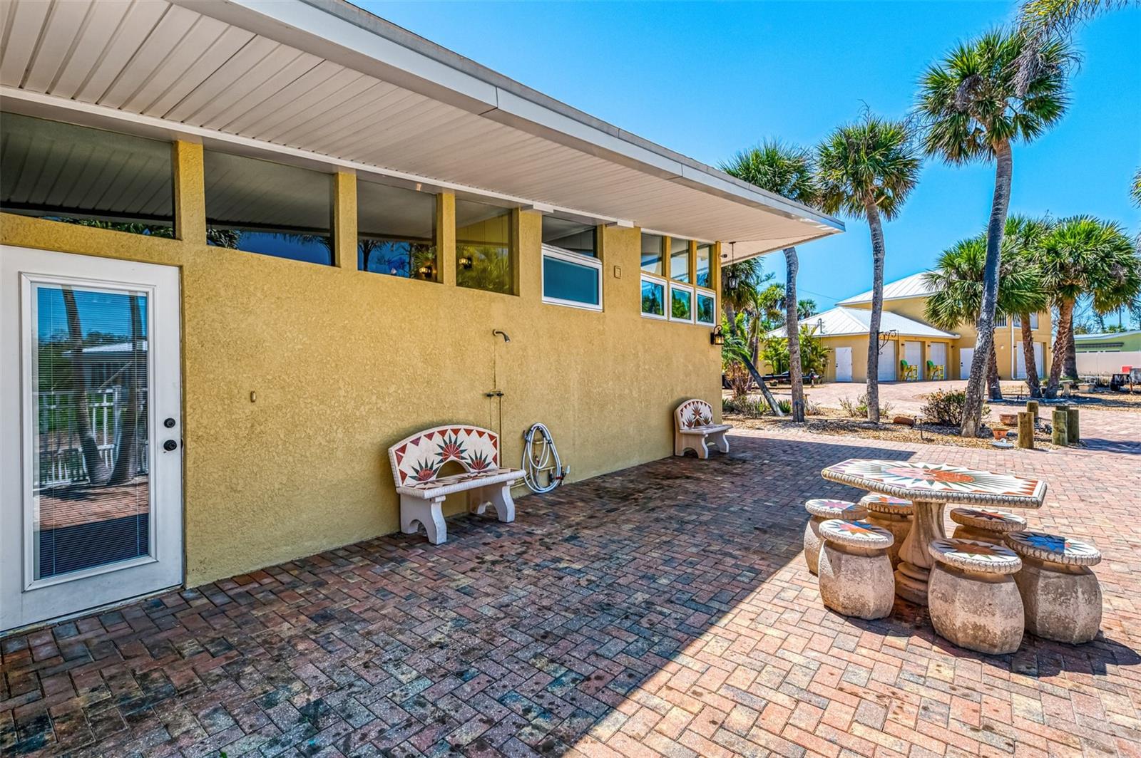 Englewood, Florida, 34223, United States, ,3 BathroomsBathrooms,Residential,Active,1773501