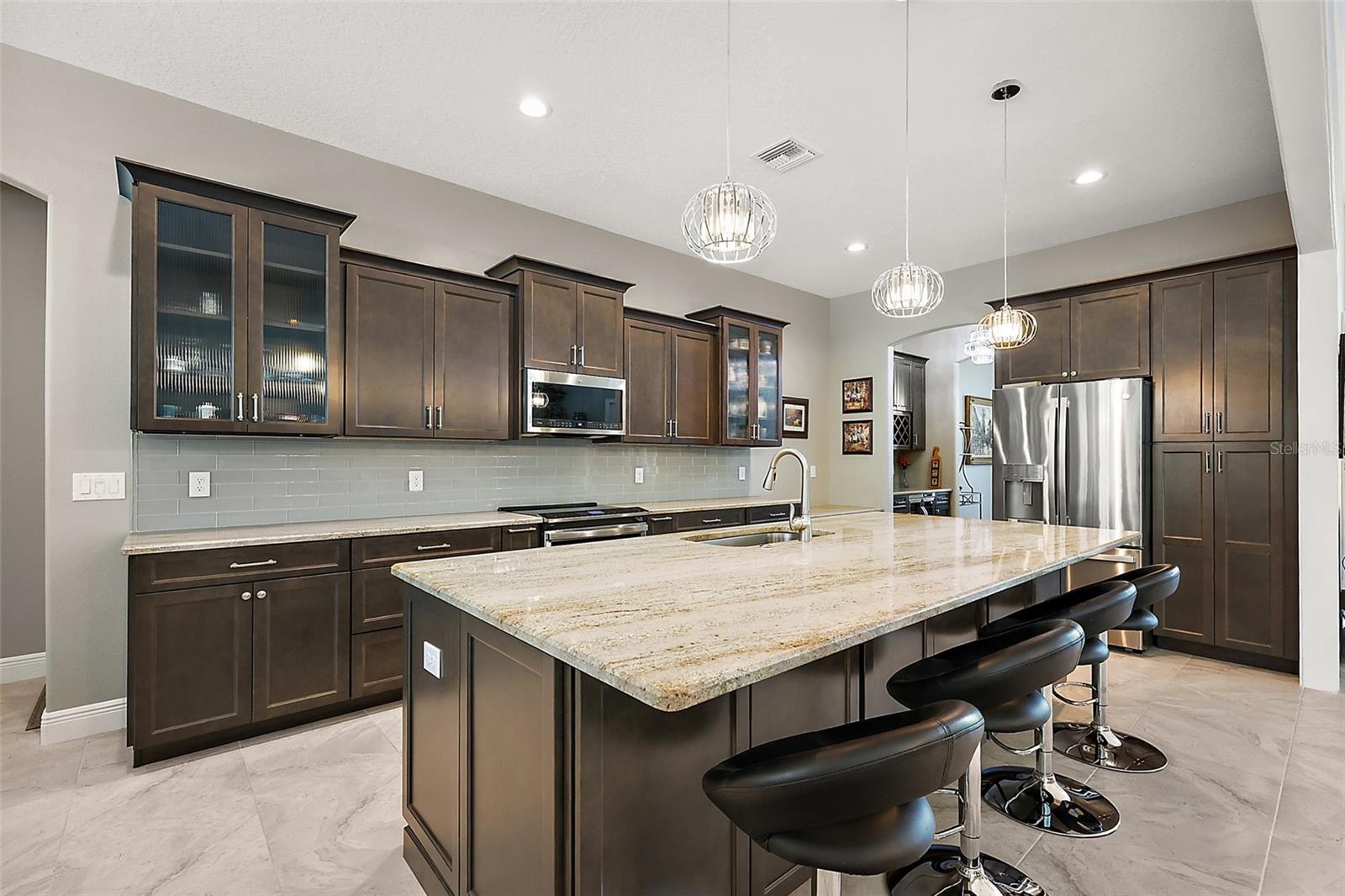 Lady Lake, Florida, 32159, United States, 5 Bedrooms Bedrooms, ,3 BathroomsBathrooms,Residential,Active,1985870