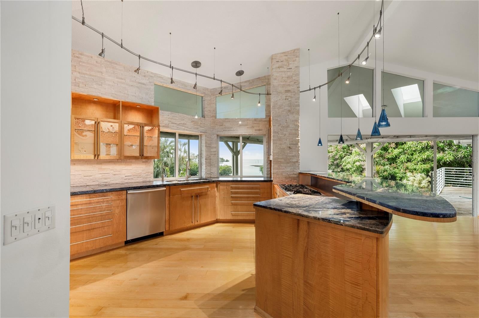 Punta Gorda, Florida, 33955, United States, 3 Bedrooms Bedrooms, ,2 BathroomsBathrooms,Residential,Active,2010151