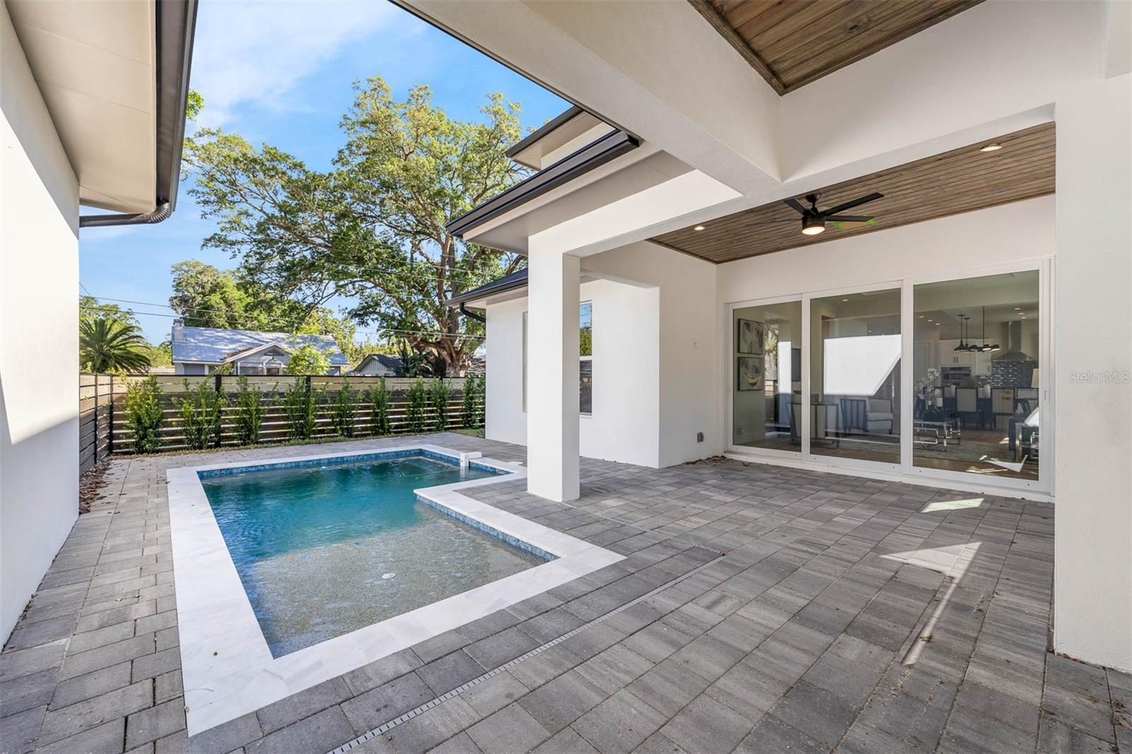 Orlando, Florida, 32804, United States, 5 Bedrooms Bedrooms, ,4 BathroomsBathrooms,Residential,Active,1702896