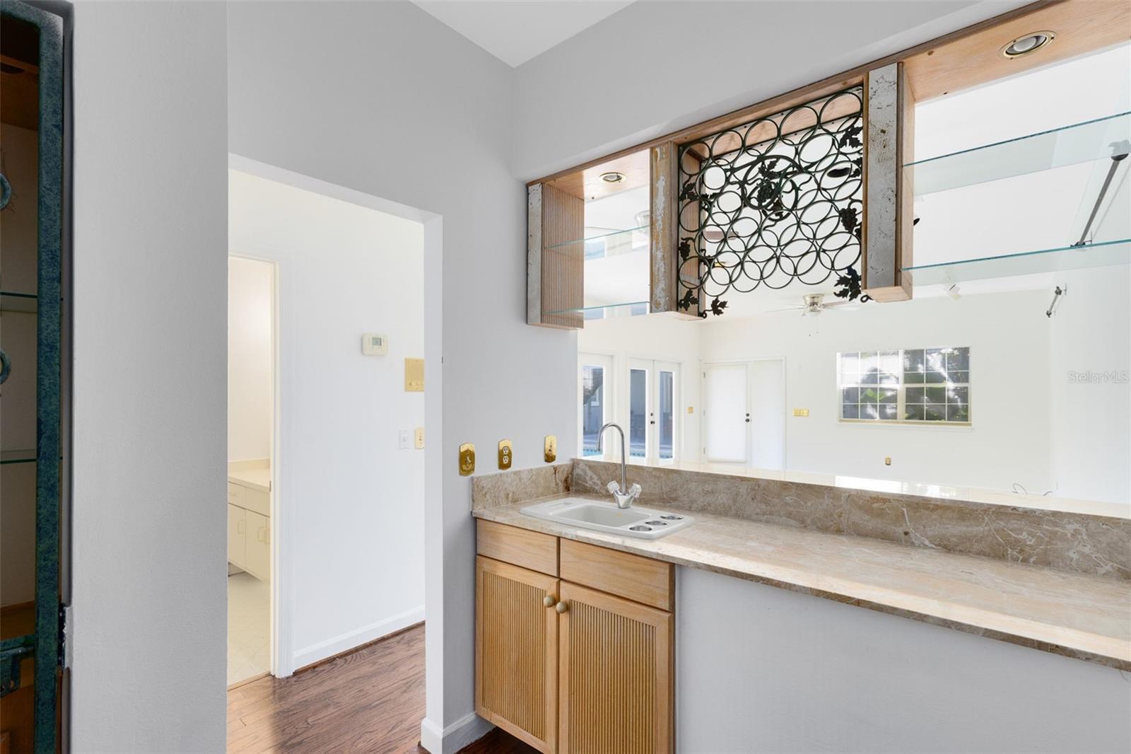 Winter Park, Florida, 32789, United States, 5 Bedrooms Bedrooms, ,4 BathroomsBathrooms,Residential,Active,1997586