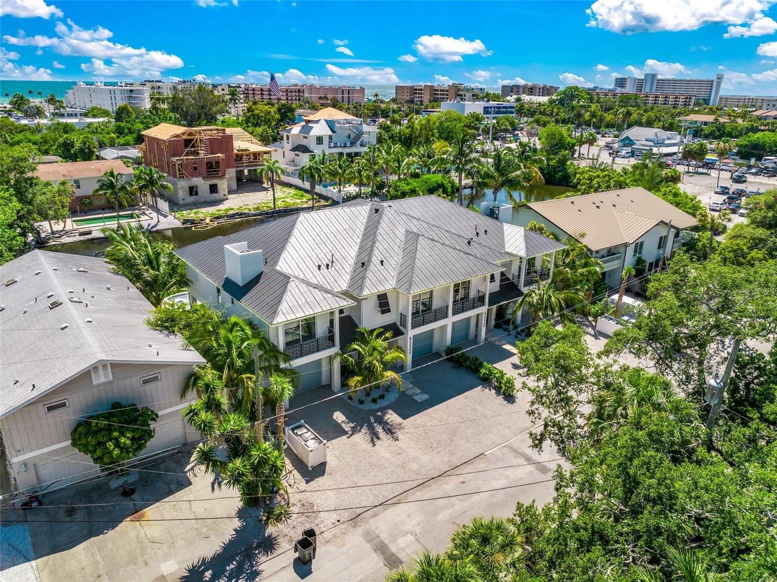 Sarasota, Florida, 34242, United States, 4 Bedrooms Bedrooms, ,5 BathroomsBathrooms,Residential,Active,1922294