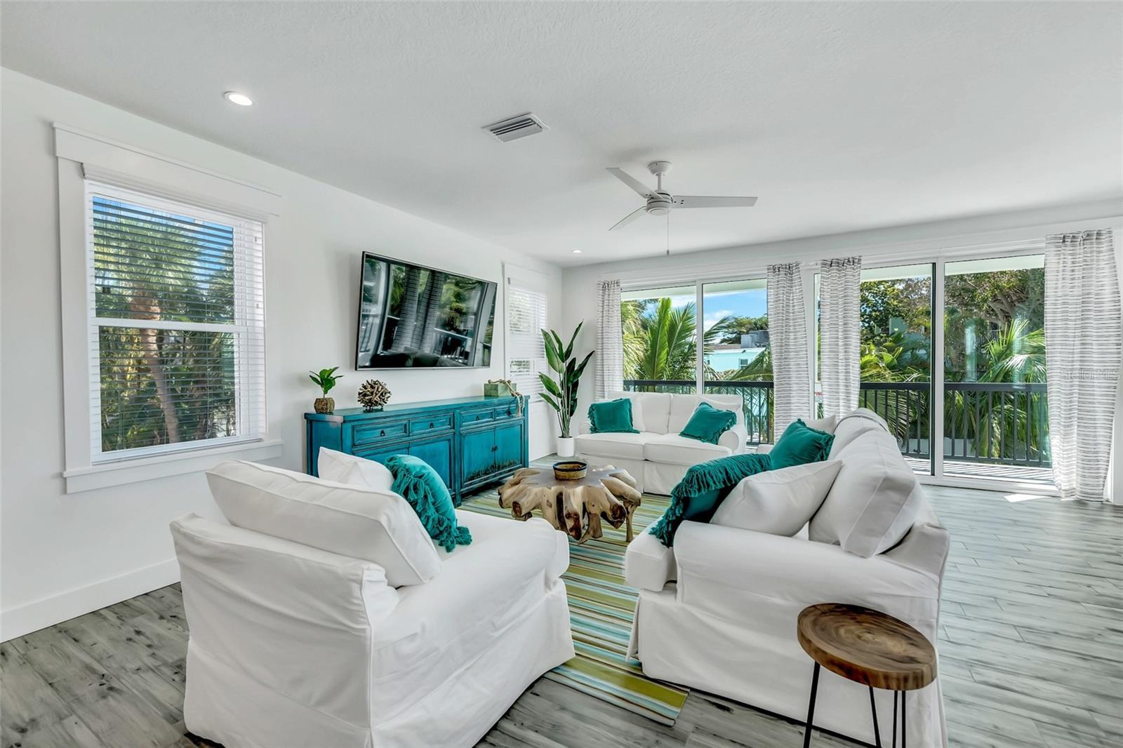 Sarasota, Florida, 34242, United States, 7 Bedrooms Bedrooms, ,7 BathroomsBathrooms,Residential,Active,1831779