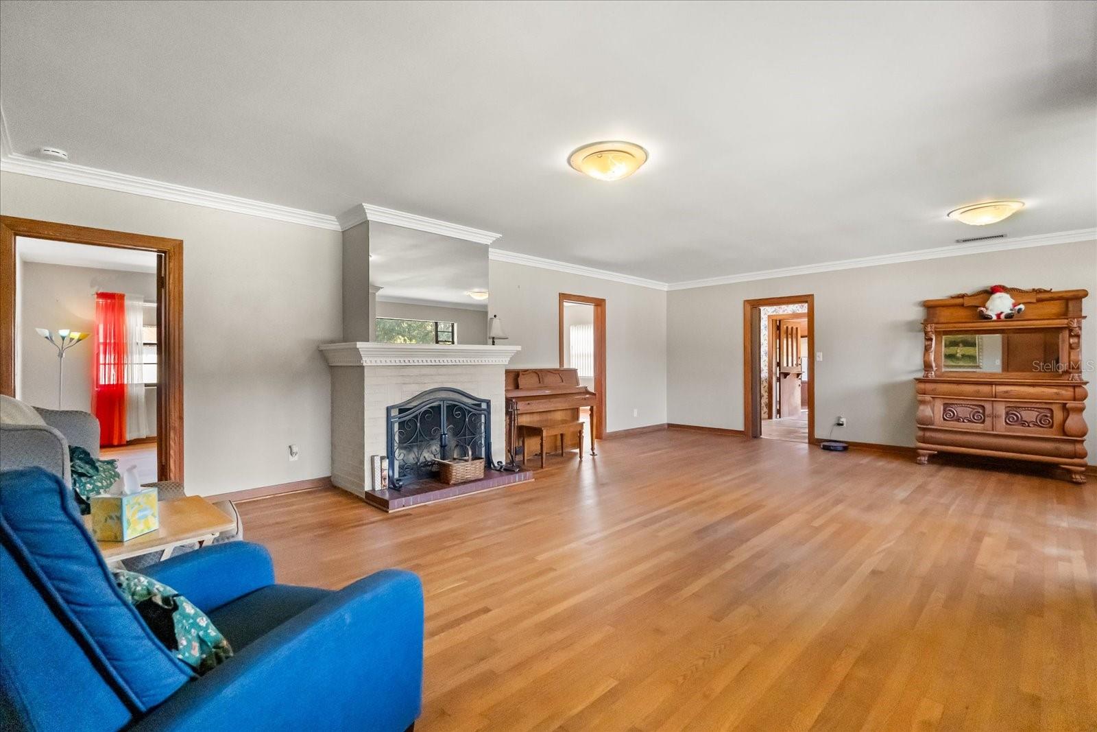 Winter Garden, Florida, 34787, United States, 3 Bedrooms Bedrooms, ,3 BathroomsBathrooms,Residential,Active,2001352