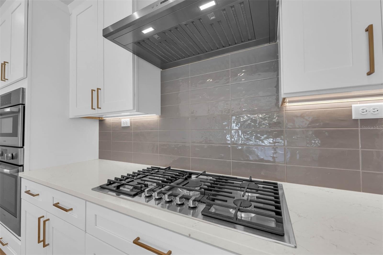 Orlando, Florida, 32804, United States, 4 Bedrooms Bedrooms, ,4 BathroomsBathrooms,Residential,Active,2011439