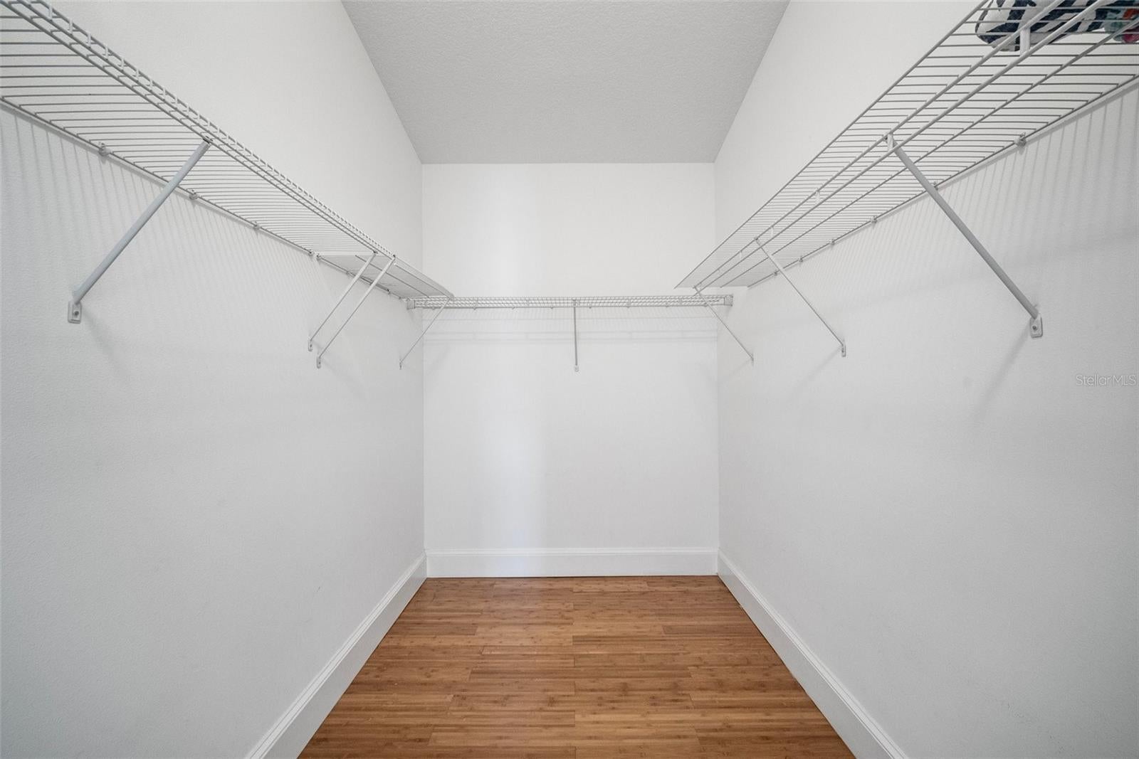 Holmes Beach, Florida, 34217, United States, 6 Bedrooms Bedrooms, ,5 BathroomsBathrooms,Residential,Active,1987273