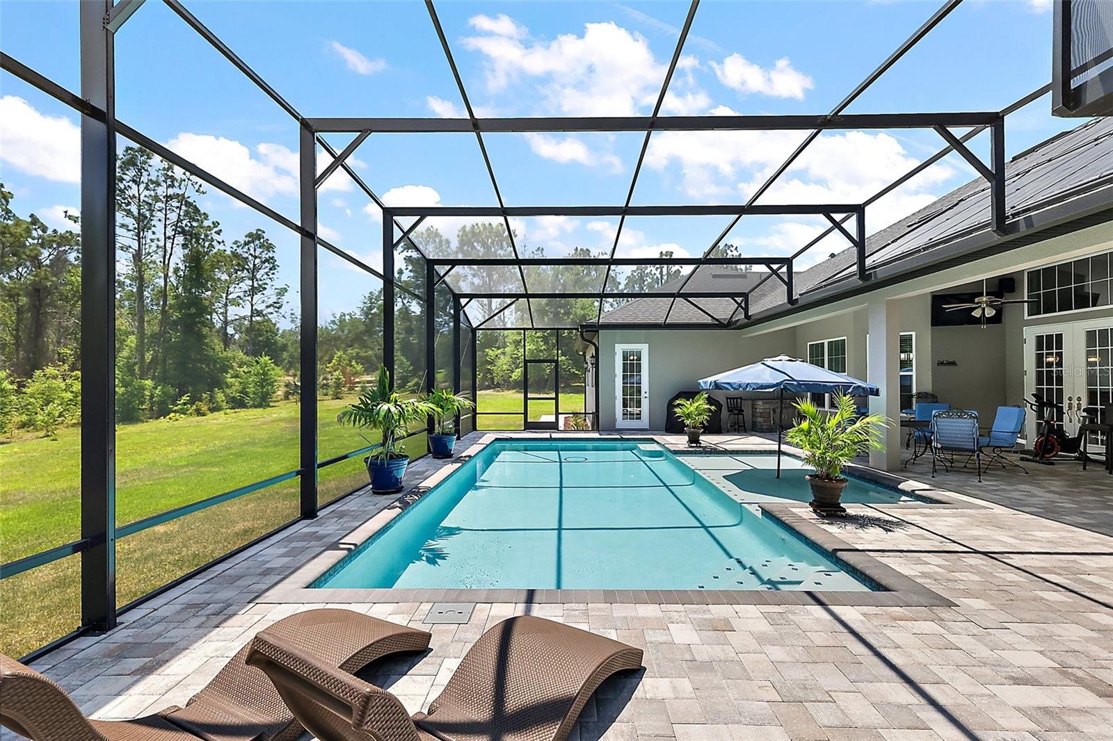 Lady Lake, Florida, 32159, United States, 5 Bedrooms Bedrooms, ,3 BathroomsBathrooms,Residential,Active,1985870