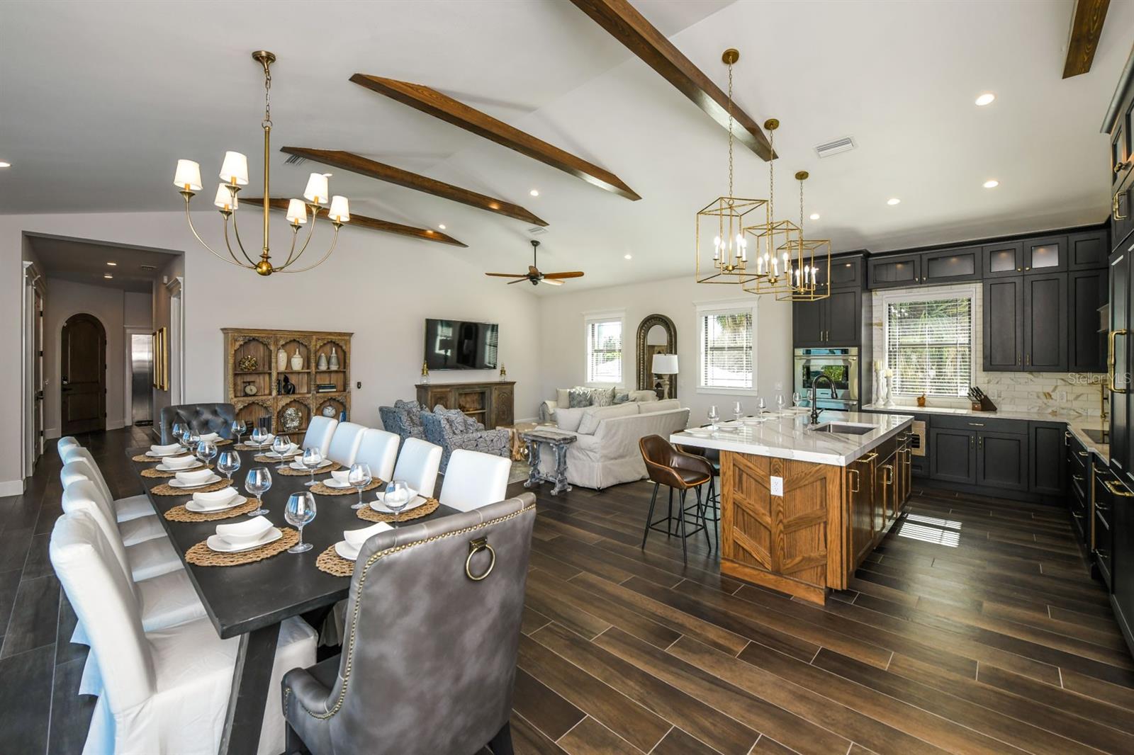 Sarasota, Florida, 34236, United States, 6 Bedrooms Bedrooms, ,6 BathroomsBathrooms,Residential,Active,1831859