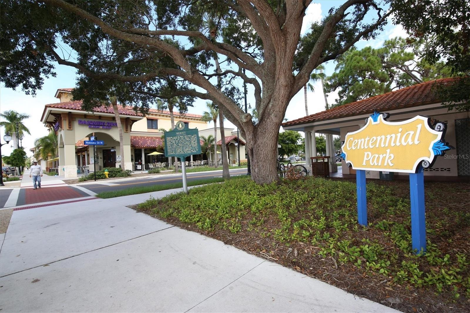 Venice, Florida, 34285, United States, 3 Bedrooms Bedrooms, ,3 BathroomsBathrooms,Residential,Active,2006992