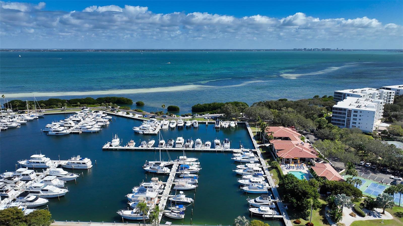 Longboat Key, Florida, 34228, United States, 2 Bedrooms Bedrooms, ,3 BathroomsBathrooms,Residential,Active,2009004
