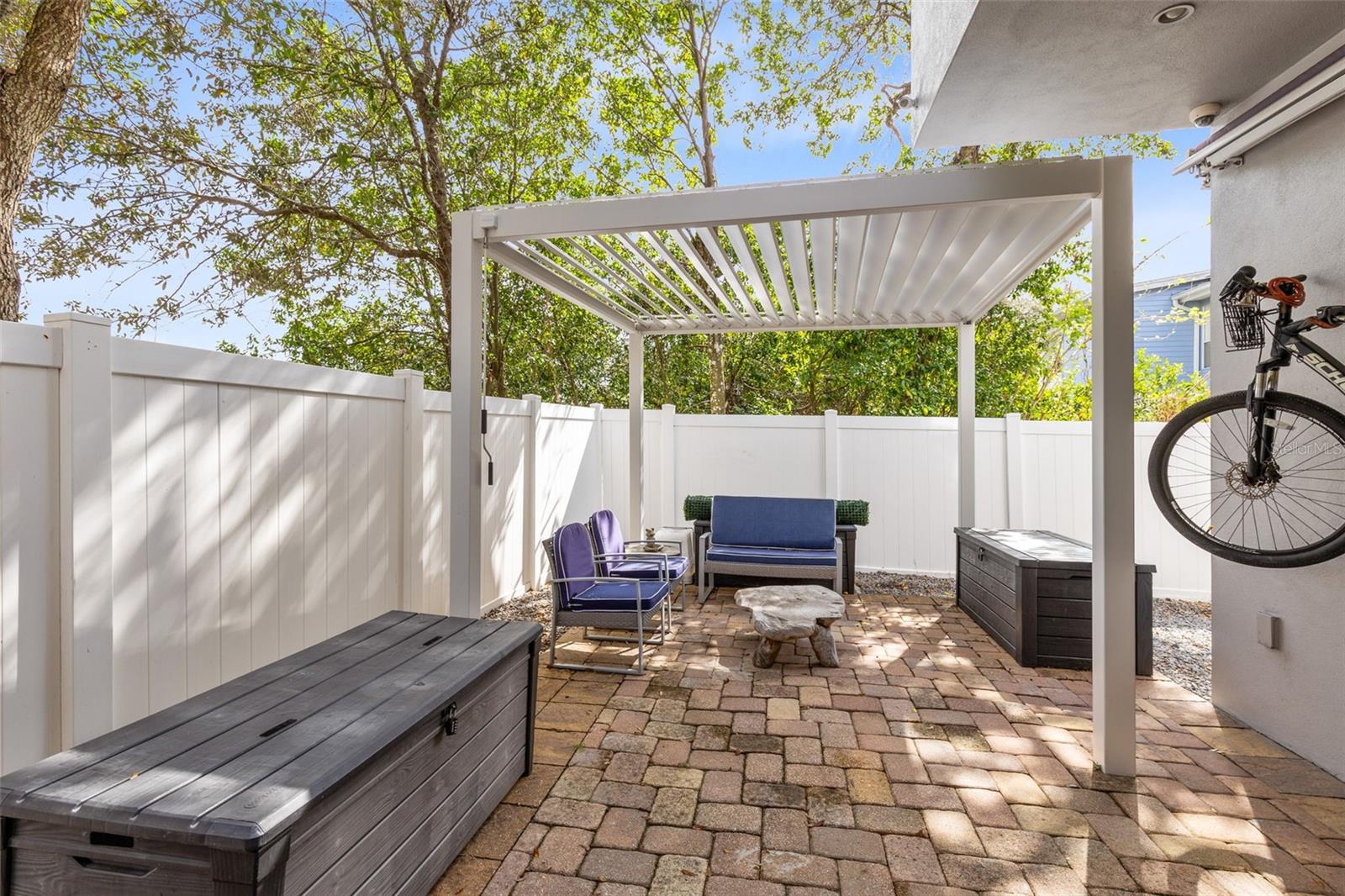 Winter Park, Florida, 32789, United States, 6 Bedrooms Bedrooms, ,4 BathroomsBathrooms,Residential,Active,1710765