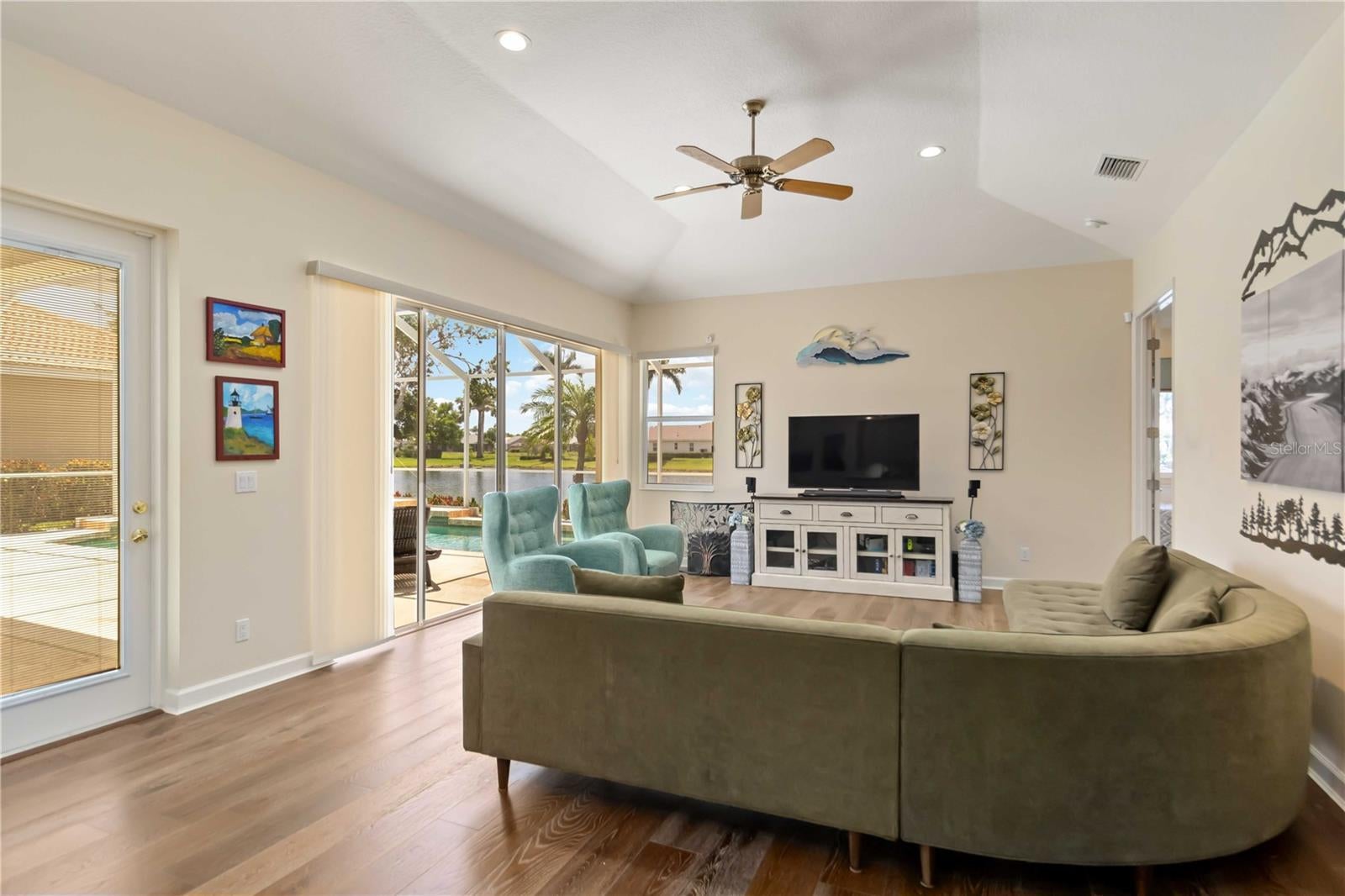 Sarasota, Florida, 34238, United States, 4 Bedrooms Bedrooms, ,3 BathroomsBathrooms,Residential,Active,1844537