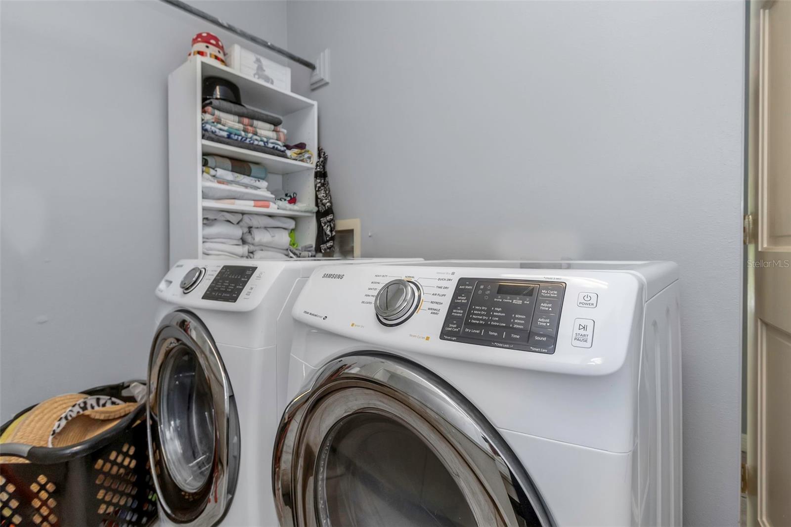 St Petersburg, Florida, 33702, United States, 5 Bedrooms Bedrooms, ,4 BathroomsBathrooms,Residential,Active,1920242