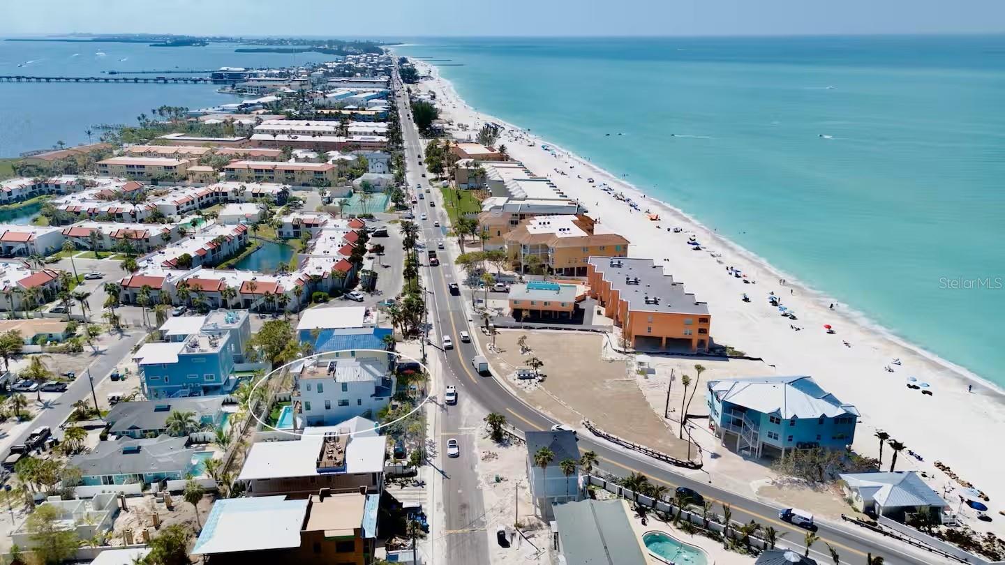 Bradenton Beach, Florida, 34217, United States, 7 Bedrooms Bedrooms, ,7 BathroomsBathrooms,Residential,Active,1971023