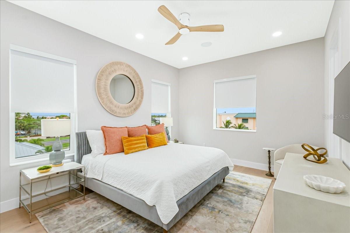 Cocoa Beach, Florida, 32931, United States, 5 Bedrooms Bedrooms, ,4 BathroomsBathrooms,Residential,Active,1954419