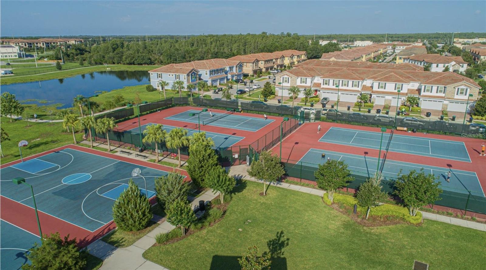 Orlando, Florida, 32832, United States, 5 Bedrooms Bedrooms, ,4 BathroomsBathrooms,Residential,Active,1894191
