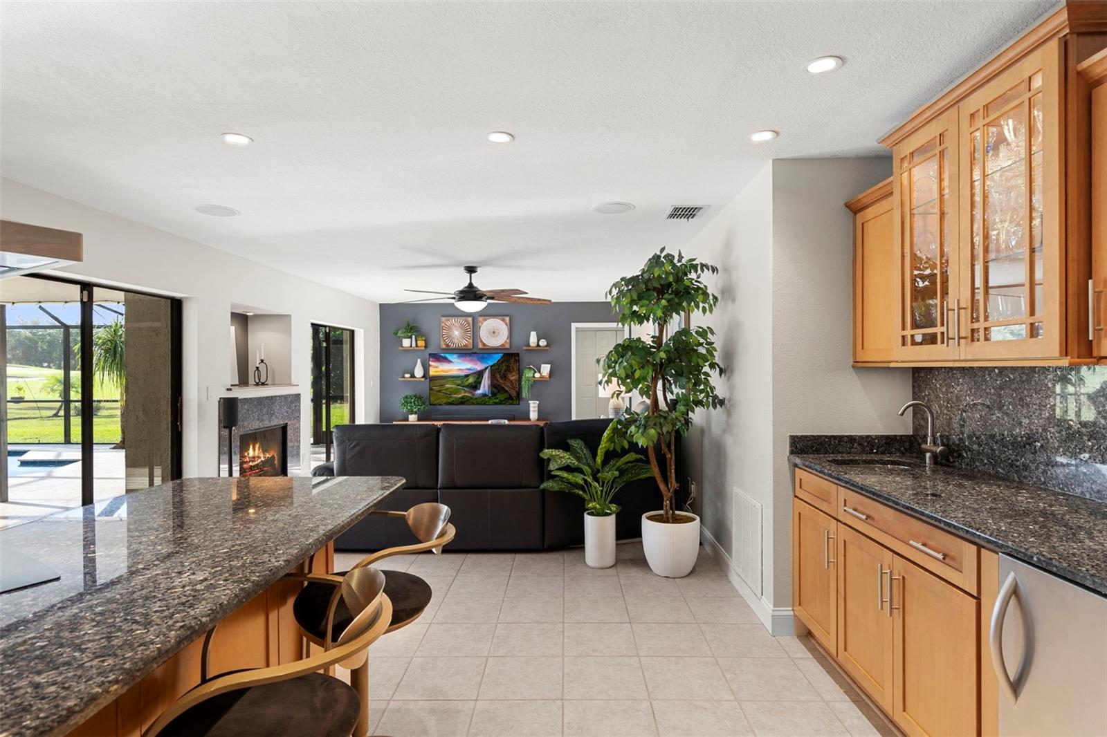 Clearwater, Florida, 33761, United States, 5 Bedrooms Bedrooms, ,3 BathroomsBathrooms,Residential,Active,1953689